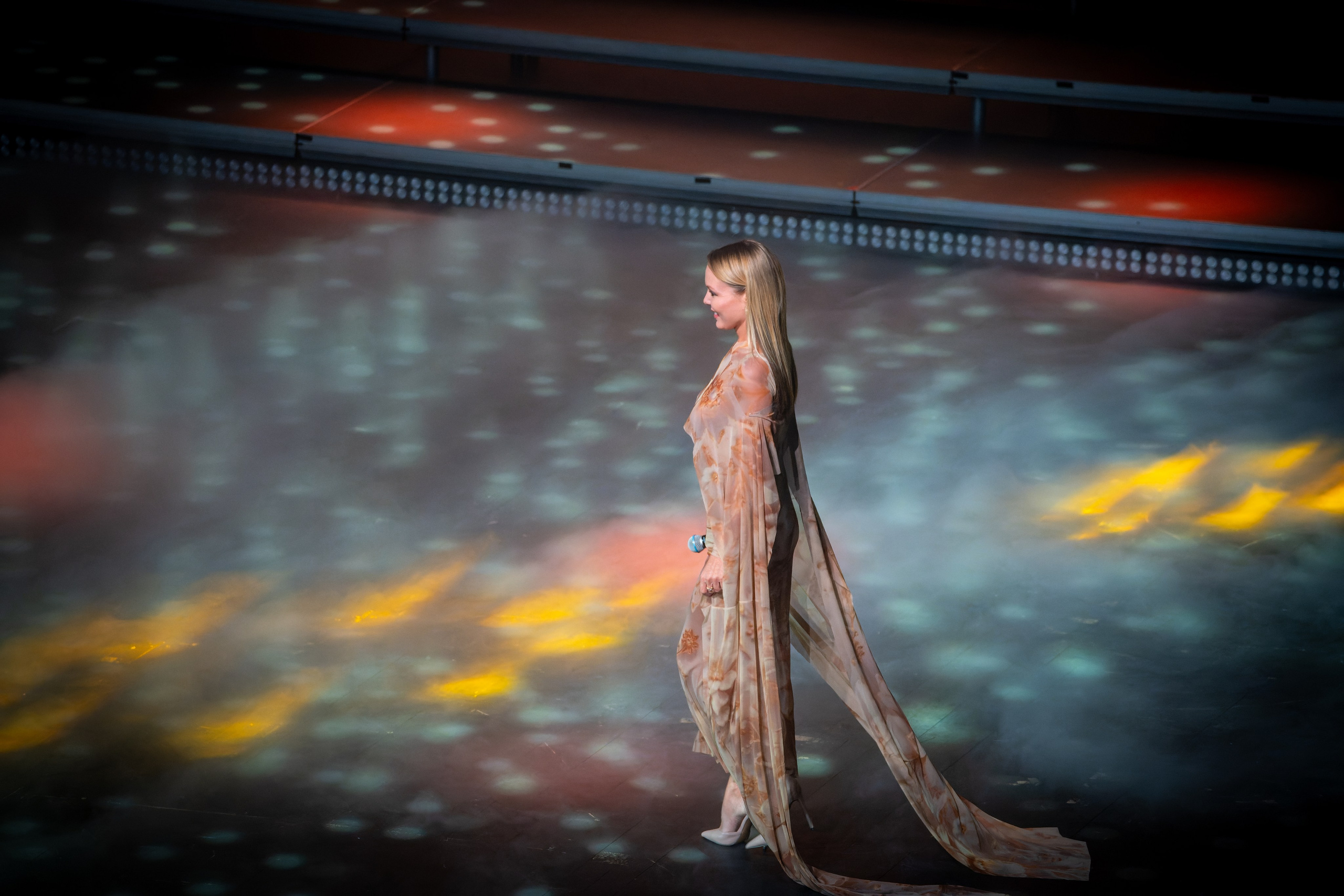 Ирина Зорина, гала-концерт " Мама — ангел на земле» 1 декабря 2025. «Студия DRONAVT`s» — видеосъёмка и фотография г. Москва