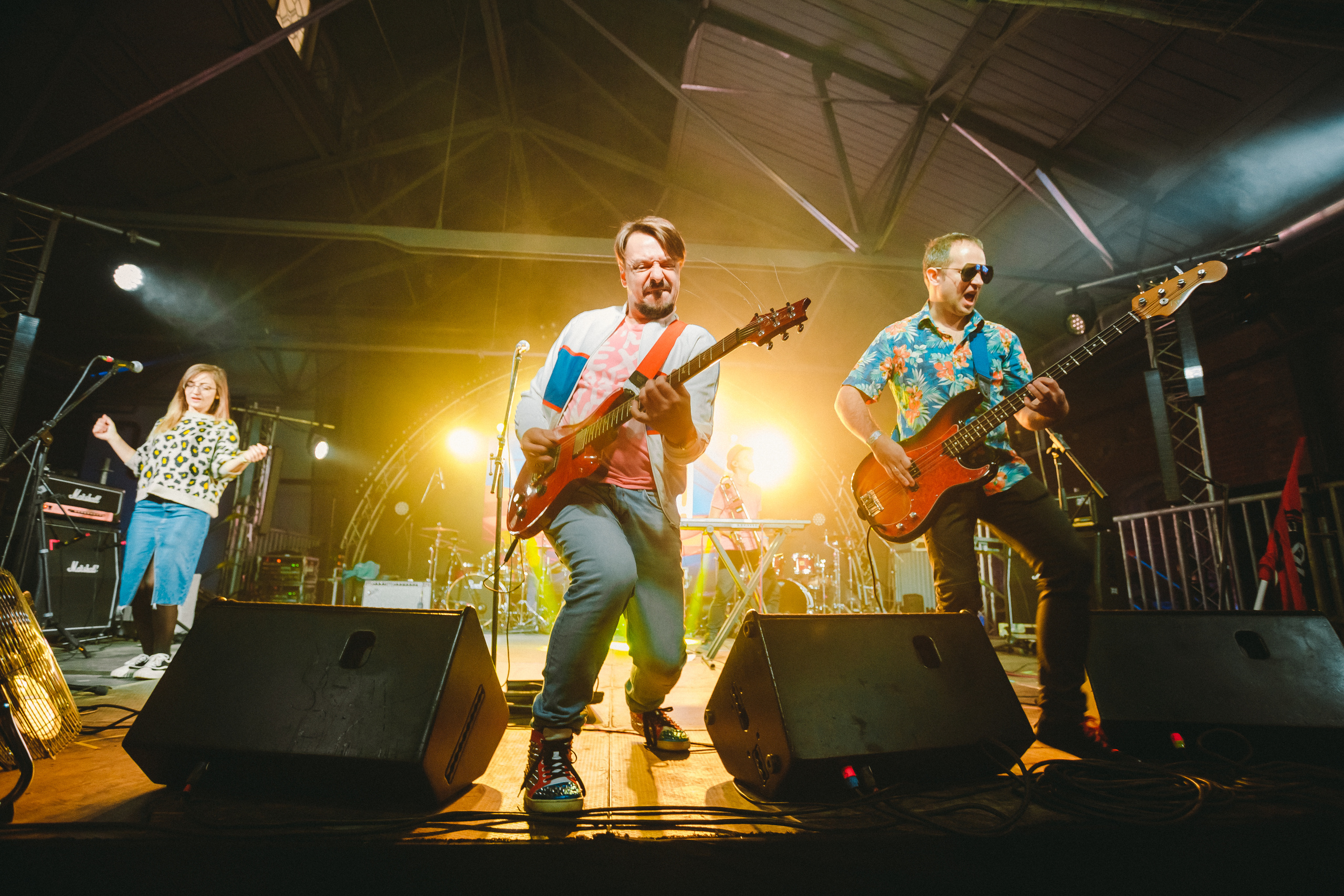 ЯМАЙСКИЙ И ОСТРОВИТЯНЕ (ЖИВОЙ). Photographer Sonkina Tatiana (Tanya Ash)