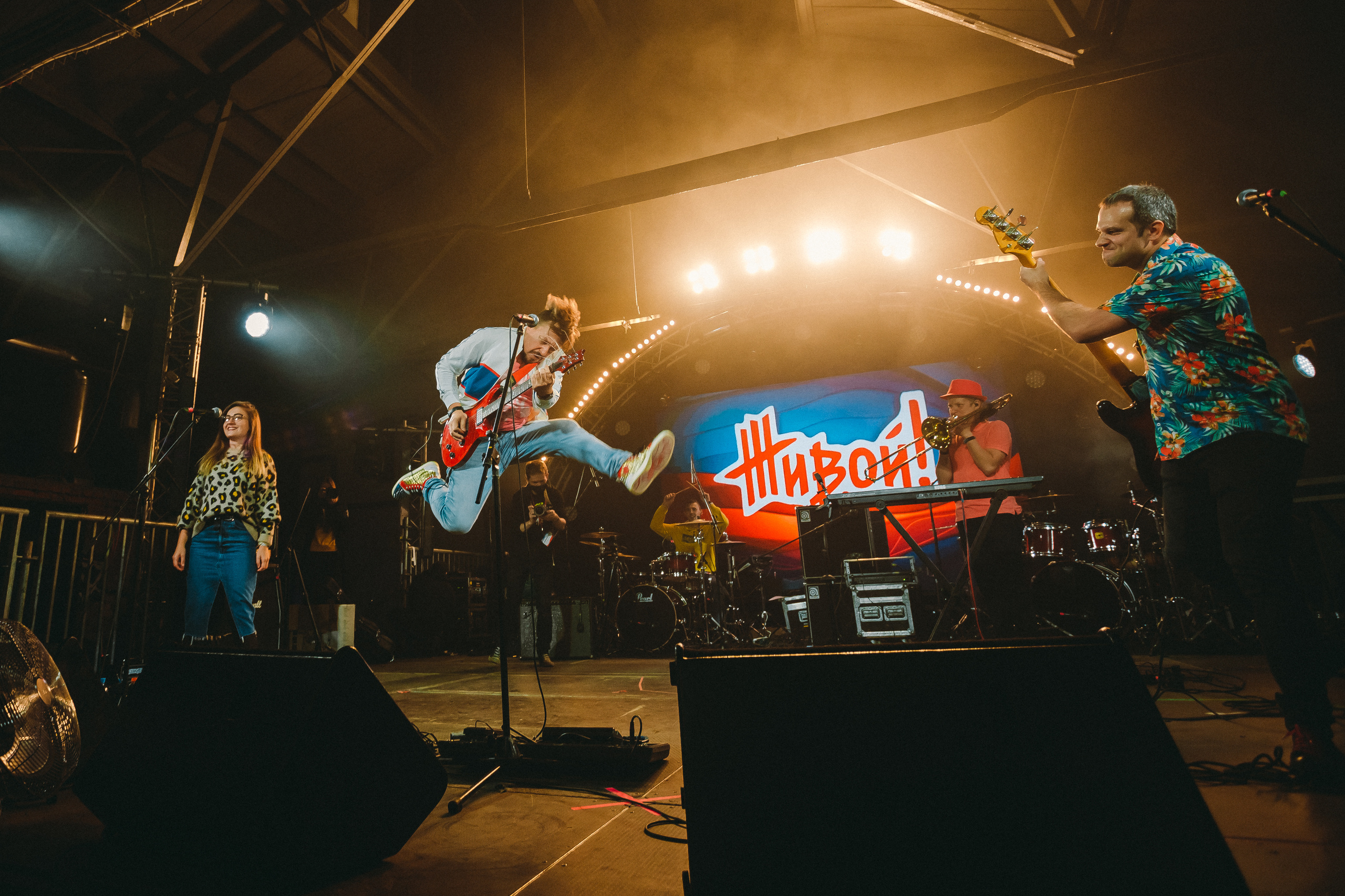 ЯМАЙСКИЙ И ОСТРОВИТЯНЕ (ЖИВОЙ). Photographer Sonkina Tatiana (Tanya Ash)