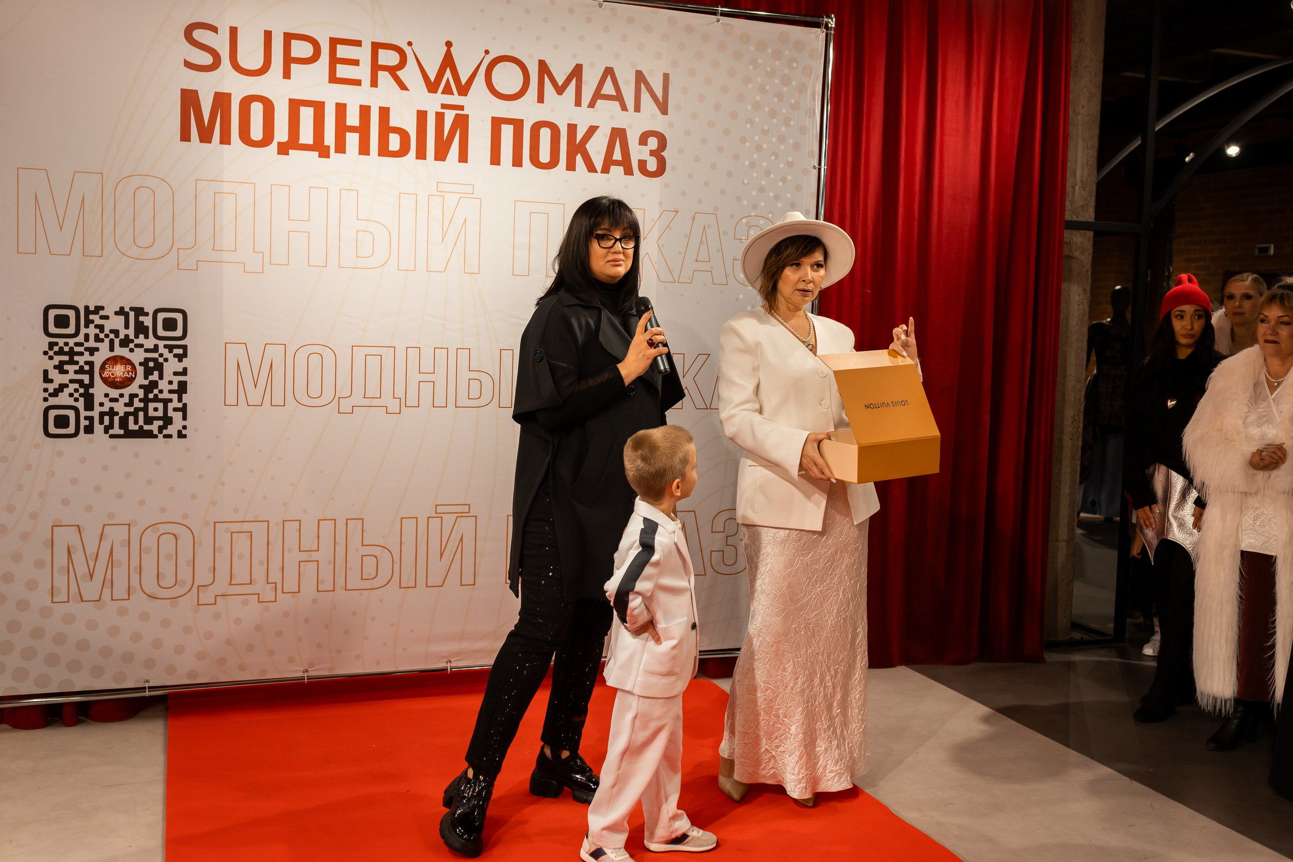 Показ проекта Super woman. Марина Шаймухаметова. Фотограф в Уфе