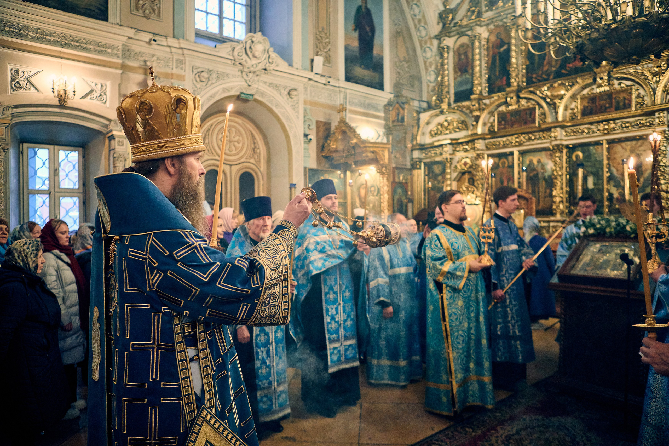 Всенощная на БЛАГОВЕЩЕНИЕ ПРЕСВЯТОЙ БОГОРОДИЦЫ. DMITRY MOISEENKO — фотограф, художник, топ-стилист