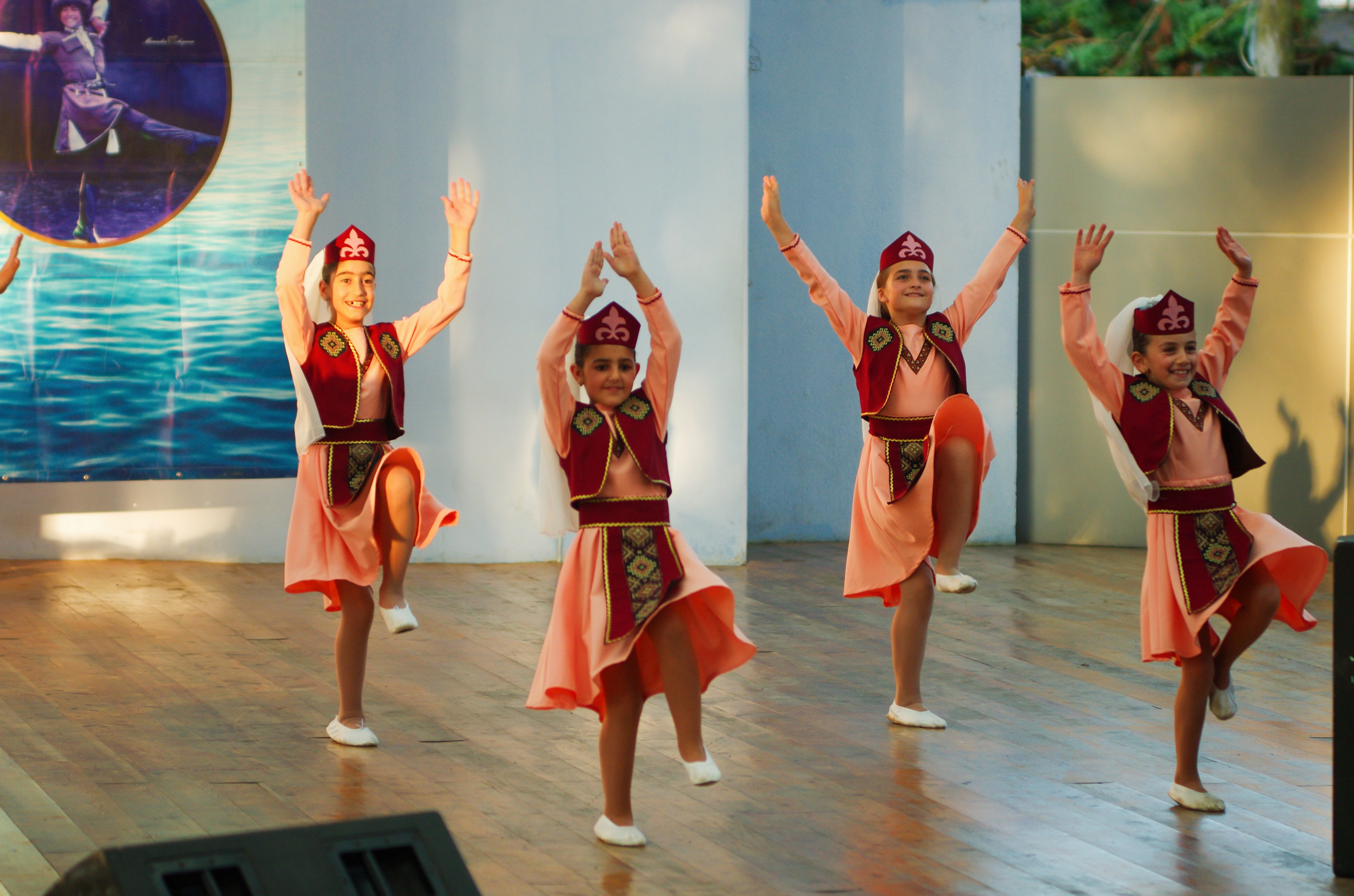 Кабулети Танцы. Портретный фотограф Денис Милютин