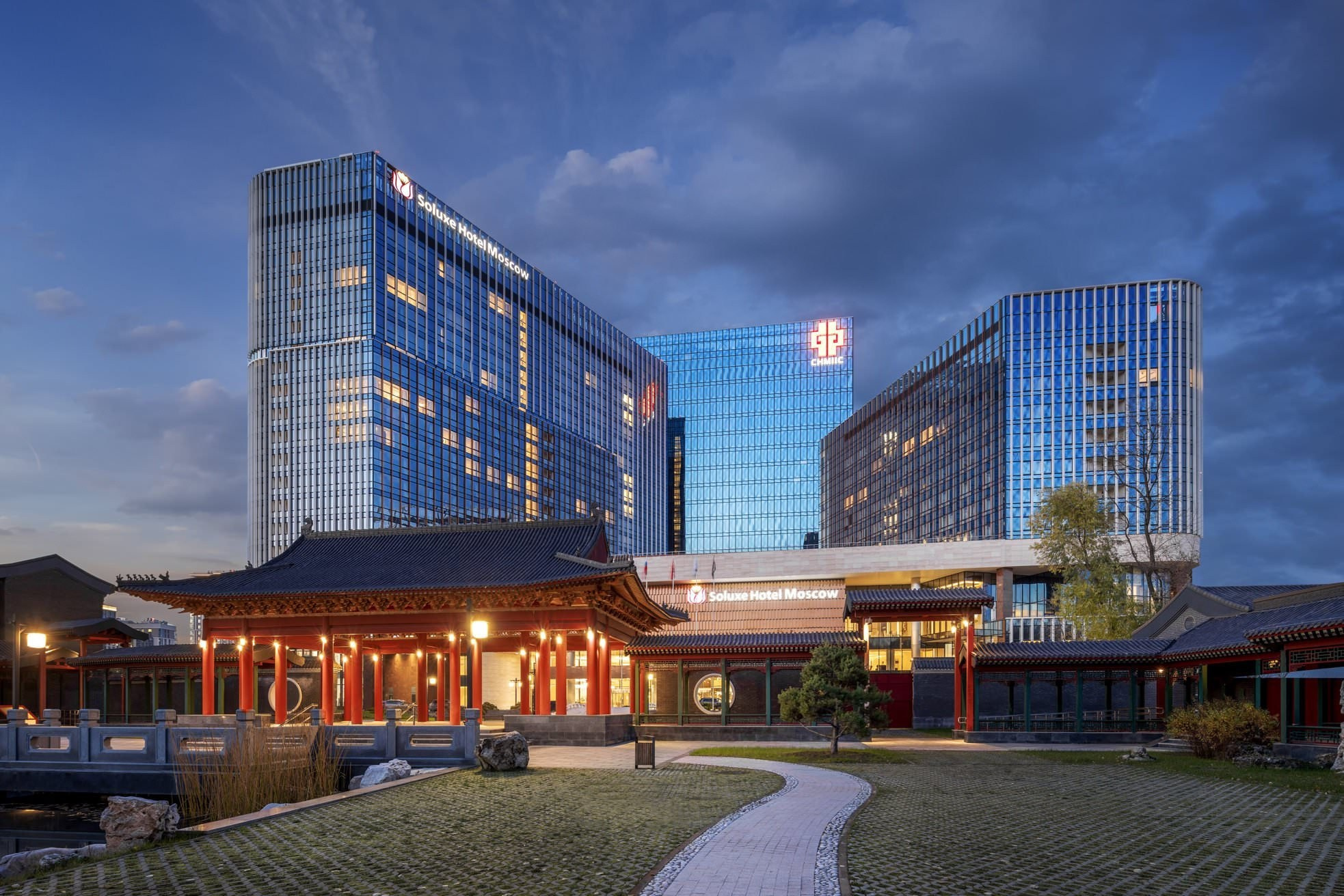 Architecture. Tony Nomadic