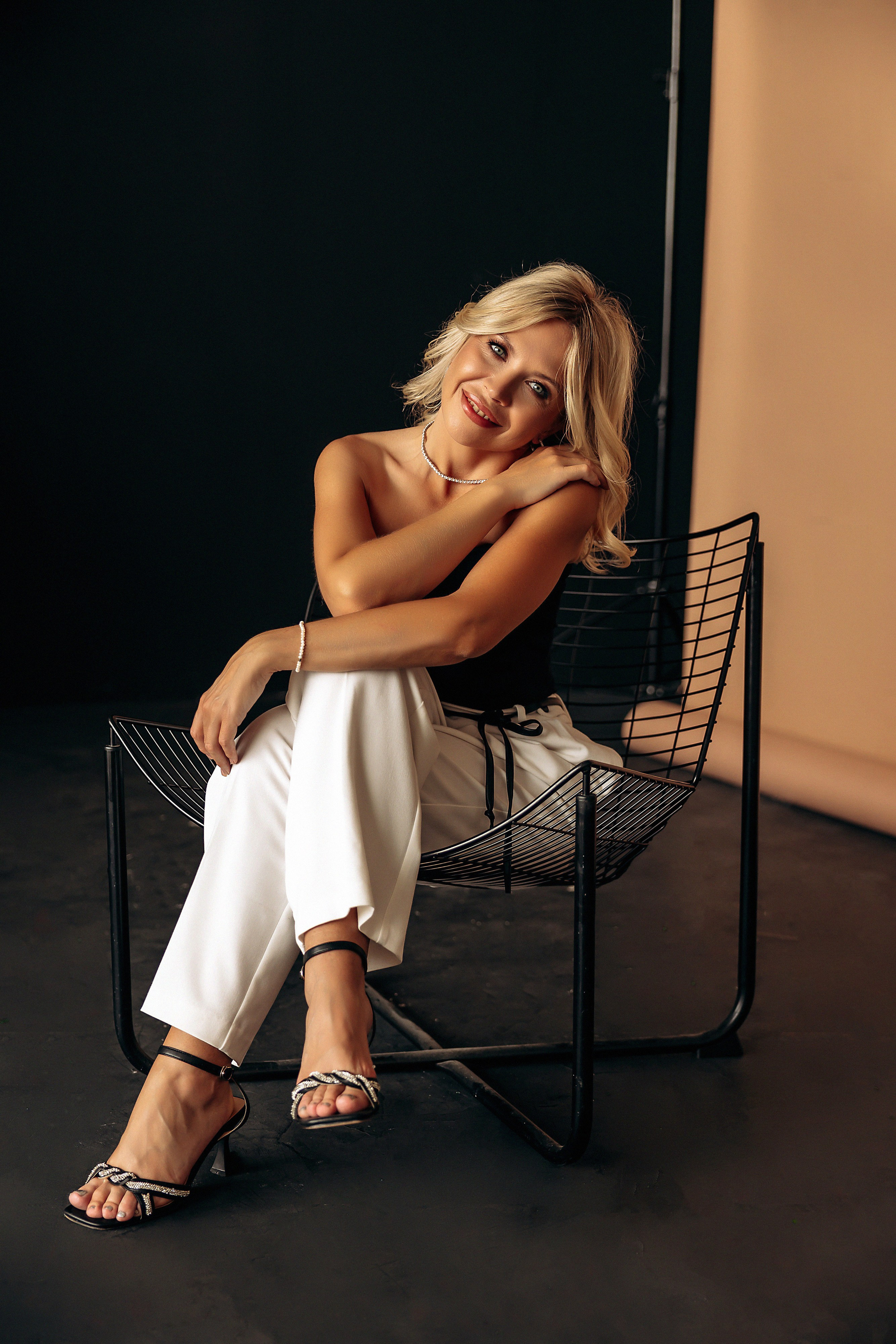 Ольга. Риэлтор. Фотограф в Калининграде свадебная фотография, репортажная, фотосессии