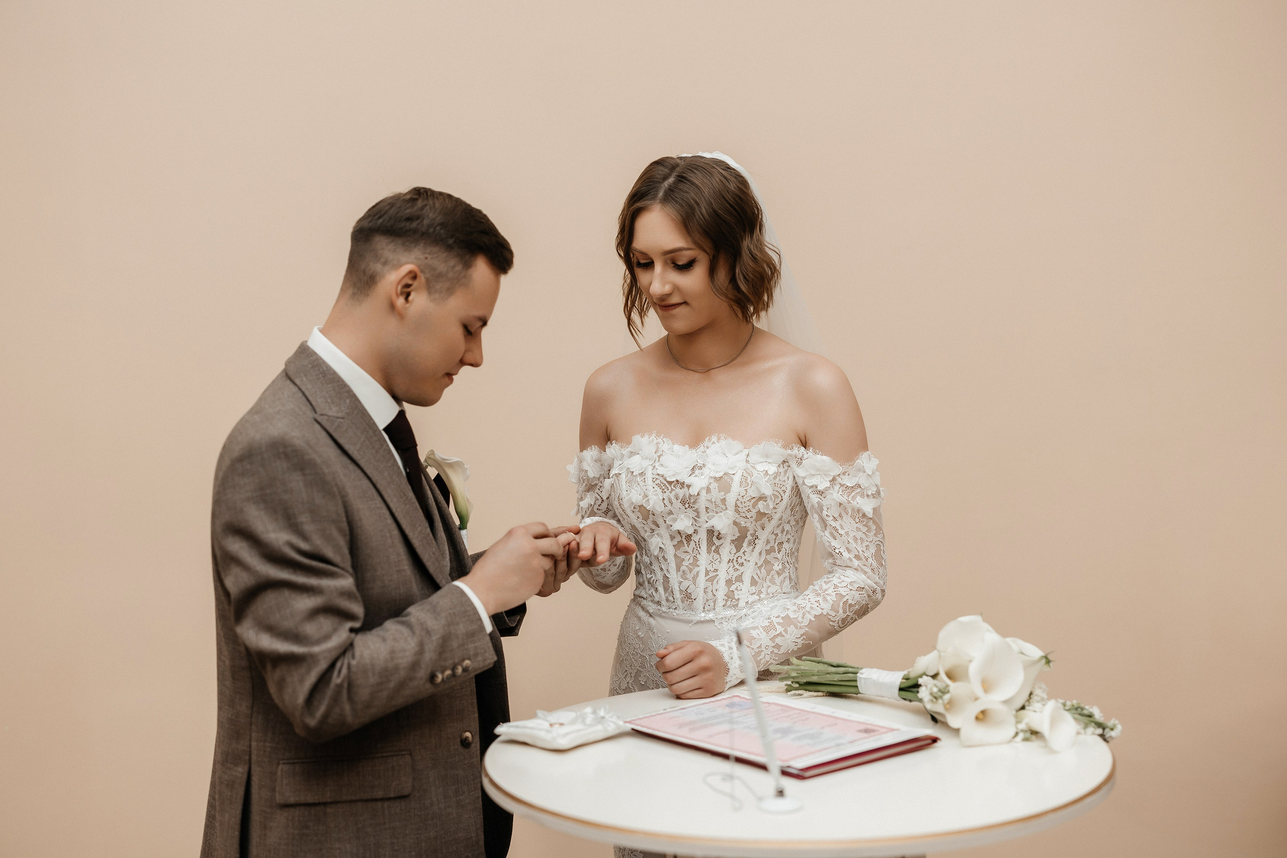 Артём & София | 14.06.25. Свадебный и семейный фотограф в Омске Евгения Хакимова