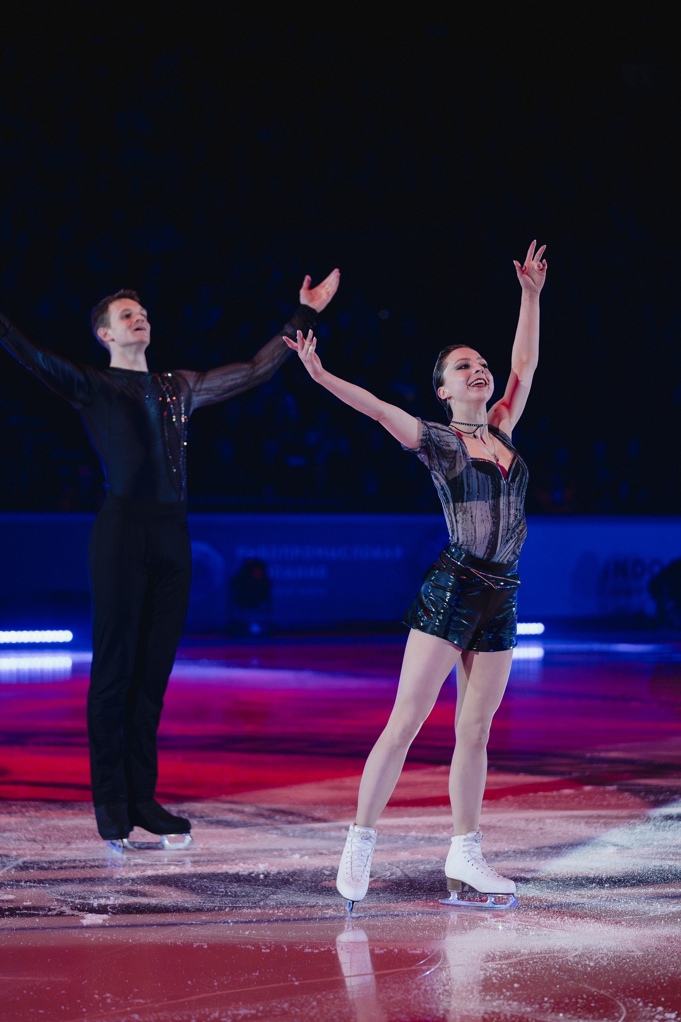 Шоу Этери Тутберидзе в Новосибирске. Воробьева Ксения — Спортивный и танцевальный фотограф Новосибирск