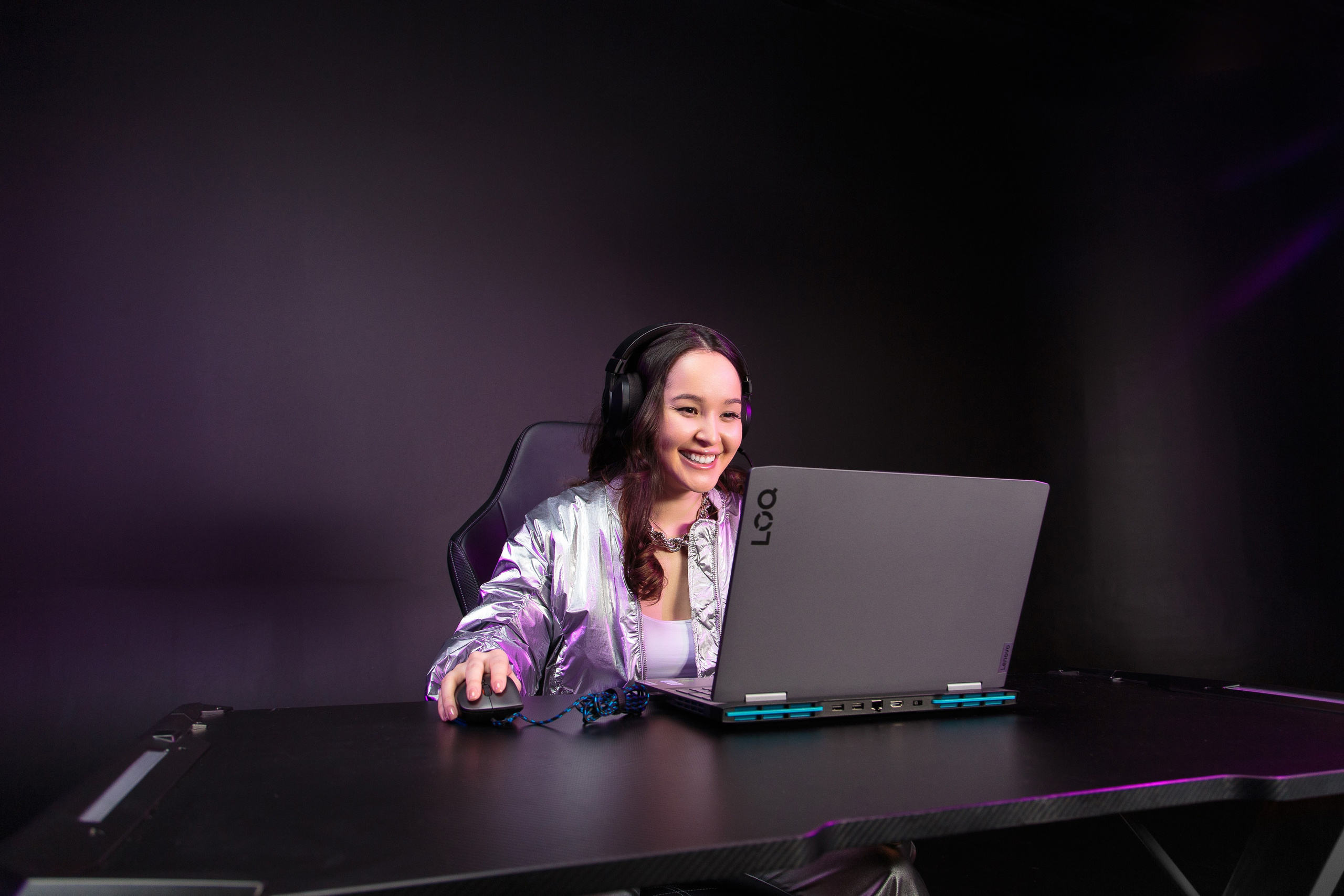 Level Up — Lenovo LOQ x Yanazeka. Рекламный и портретный фотограф в Алматы — Серекпаев Танирхан