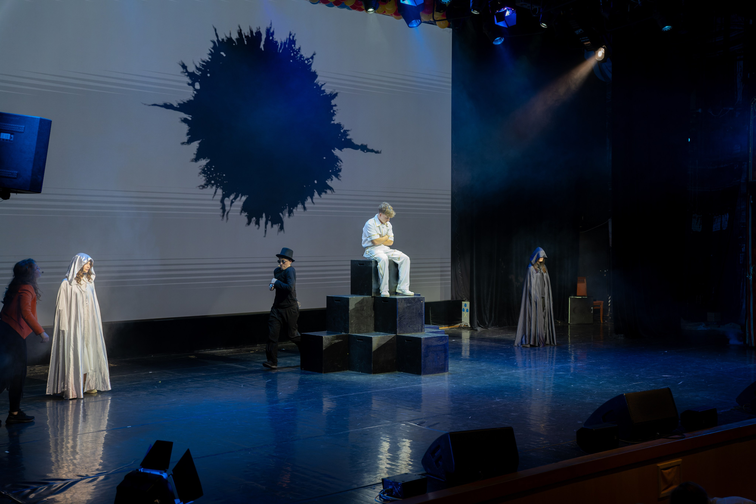 Съёмка благотворительного спектакля «Новая история деревянного мальчика». «Студия DRONAVT`s» — видеосъёмка и фотография г. Москва