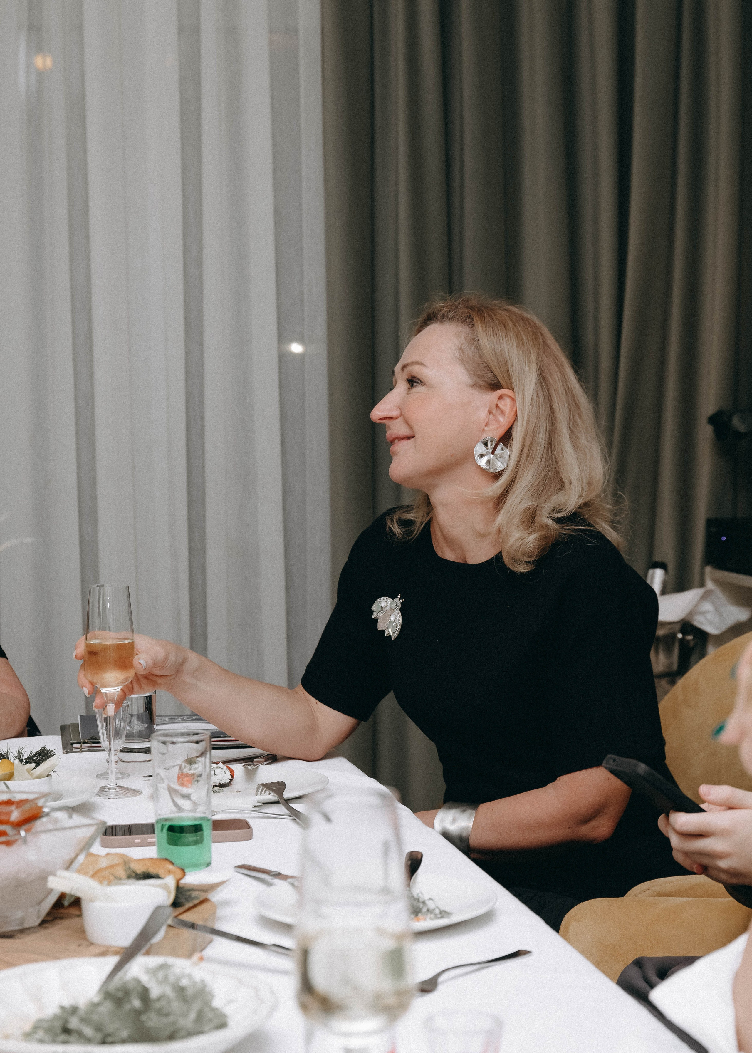 Юбилей Людмилы Александровны. Семейный фотограф Софи Симакова в Волгограде и Волжском