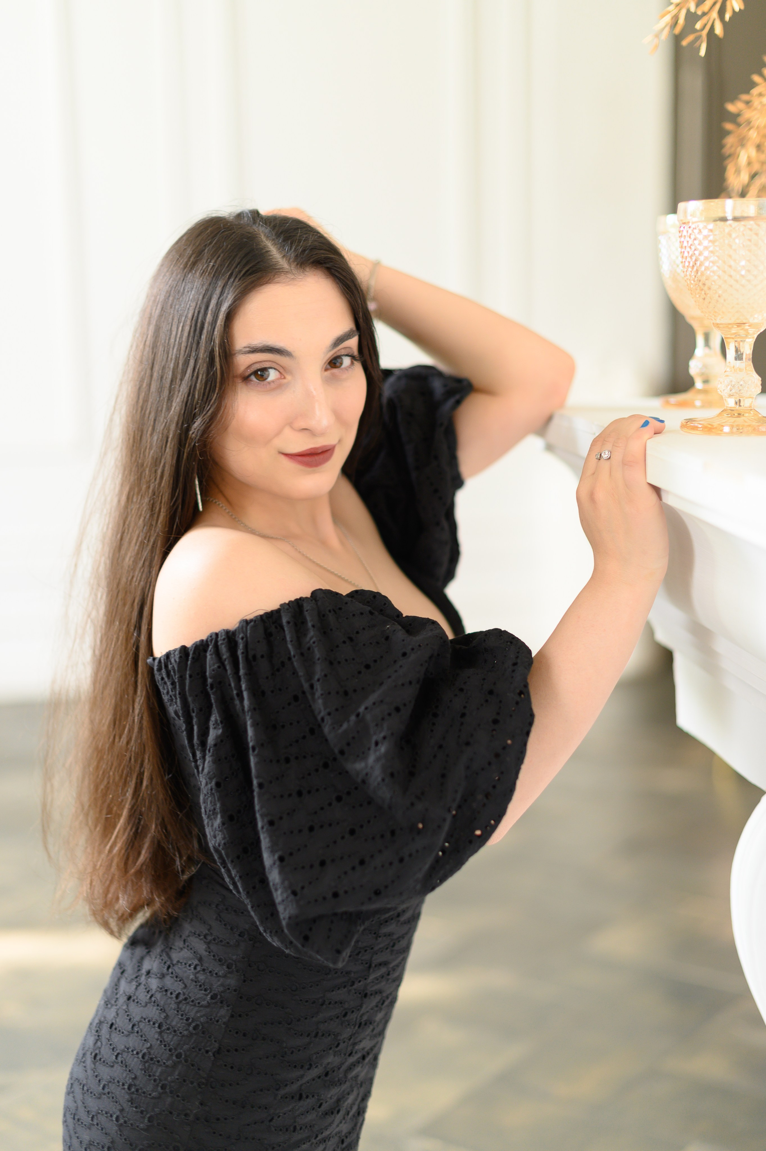 Индивидуальная фотосессия в студии для Аллы