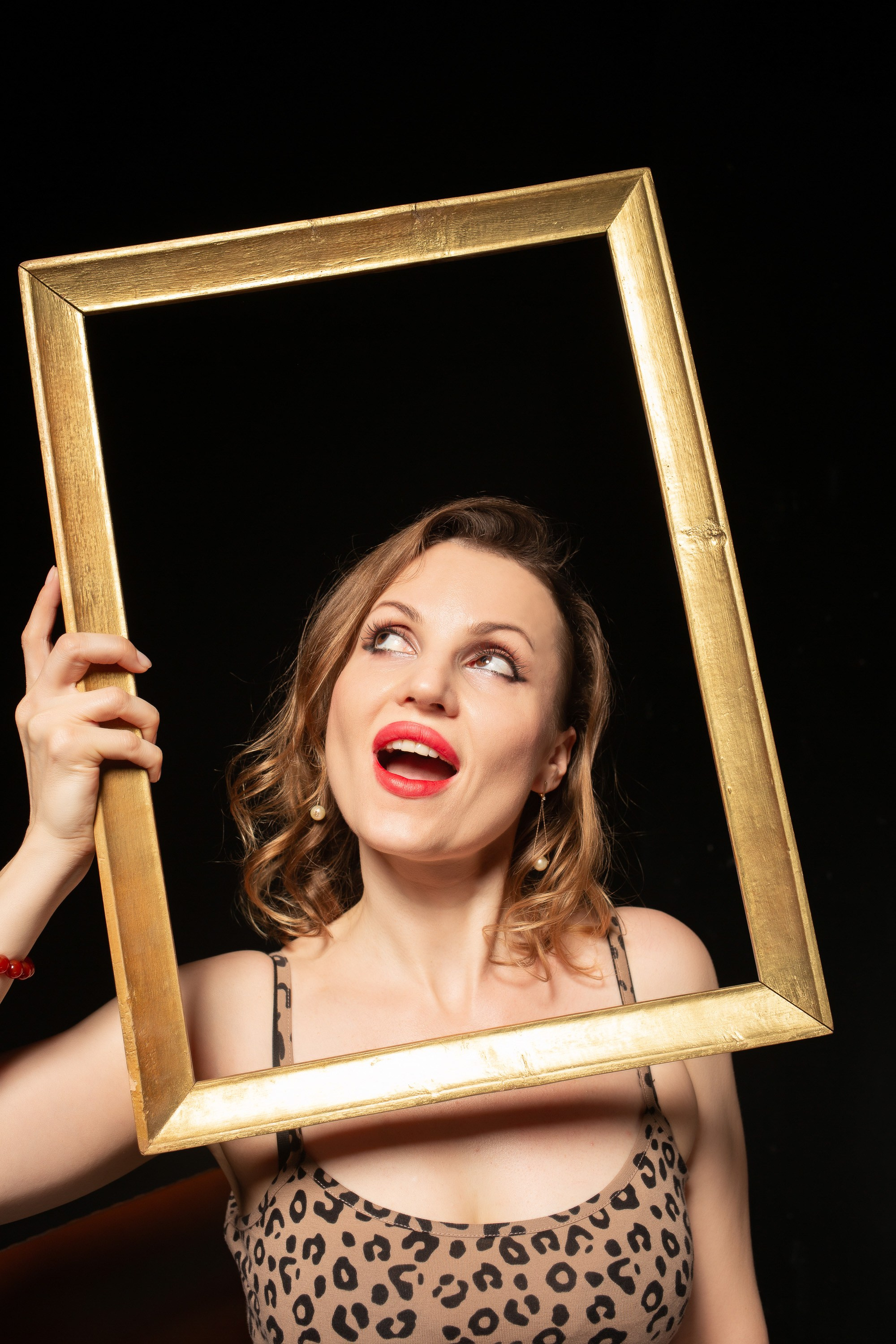 Анна. Главная