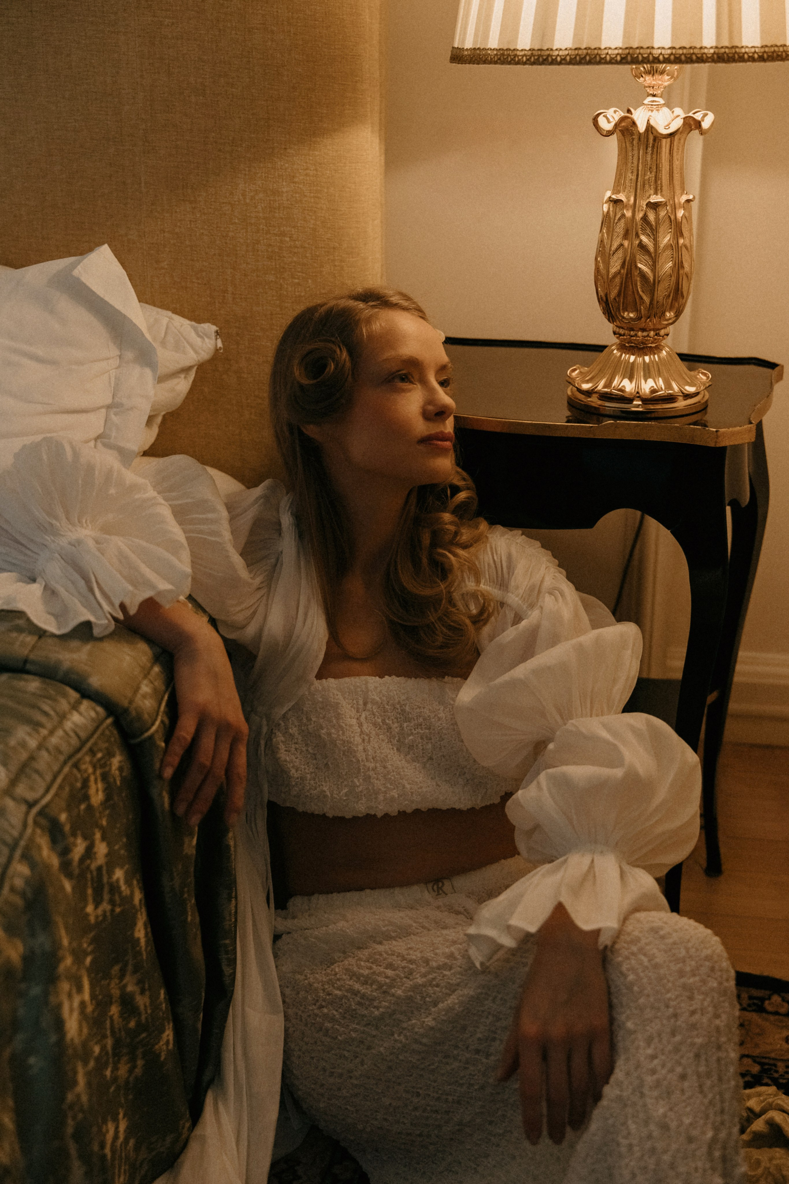 Свадебная фотосъемка в отеле Савой. Свадебный фотограф Москва