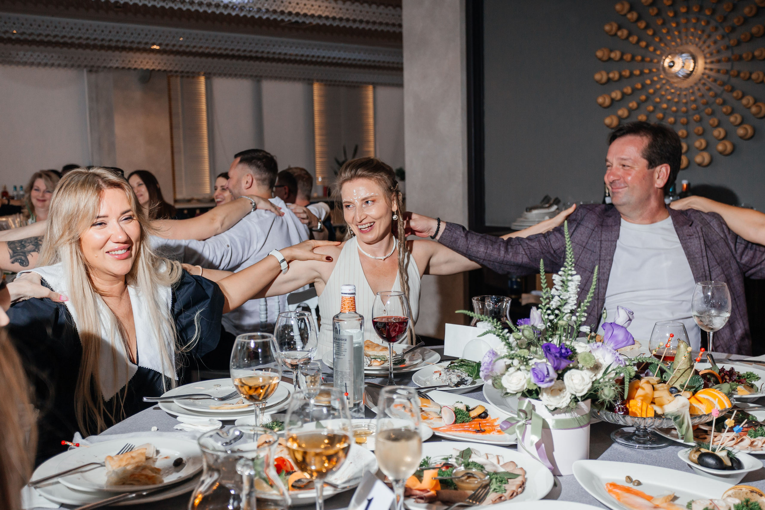 Выпускной 11 «А». Школа № 42. Свадебный фотограф в Краснодаре Николай Крауз