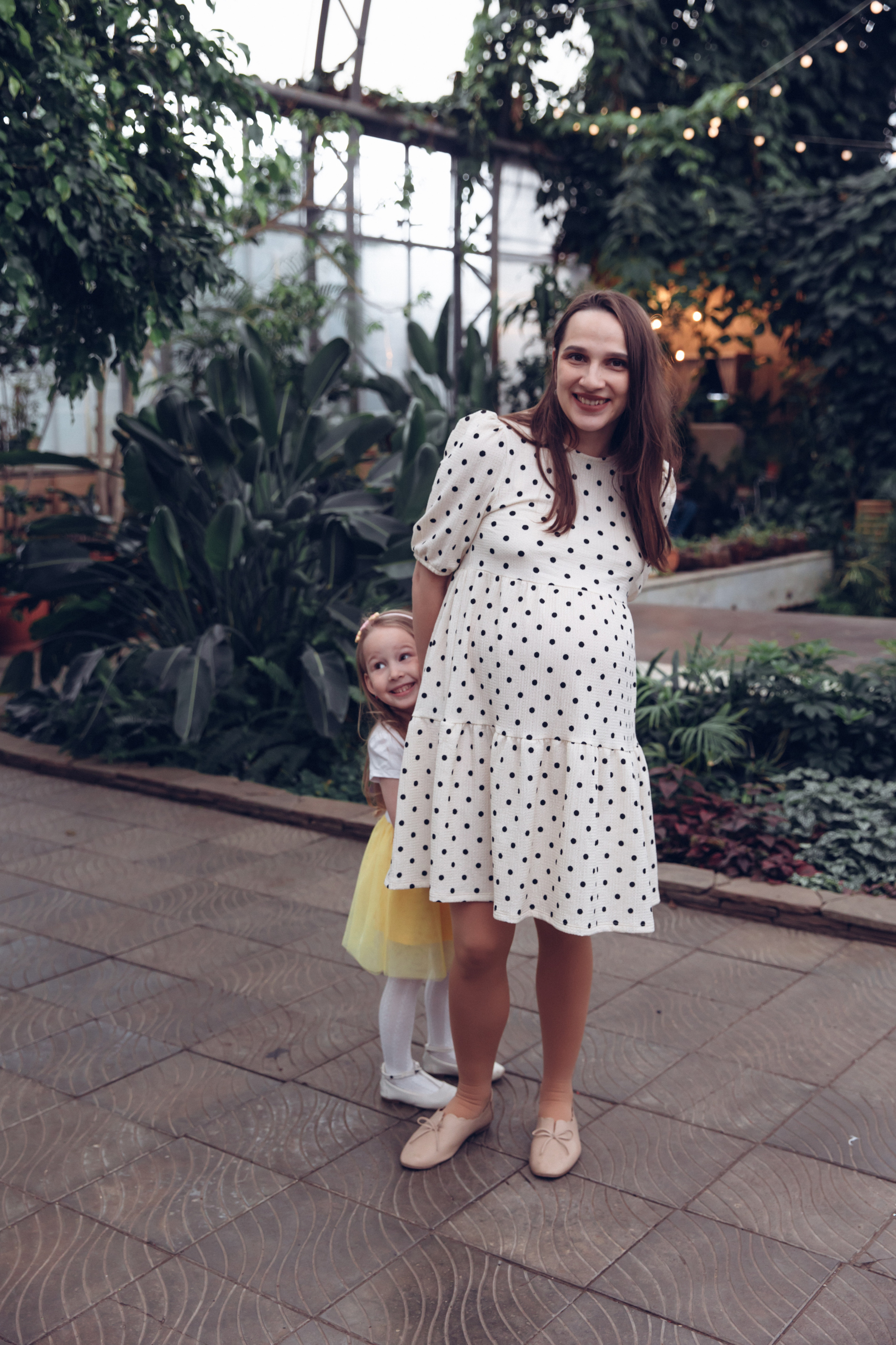 Катя, прогулка в оранжерее Таврического сада. Семейный фотограф в Санкт-Петербурге Алиса Мохова