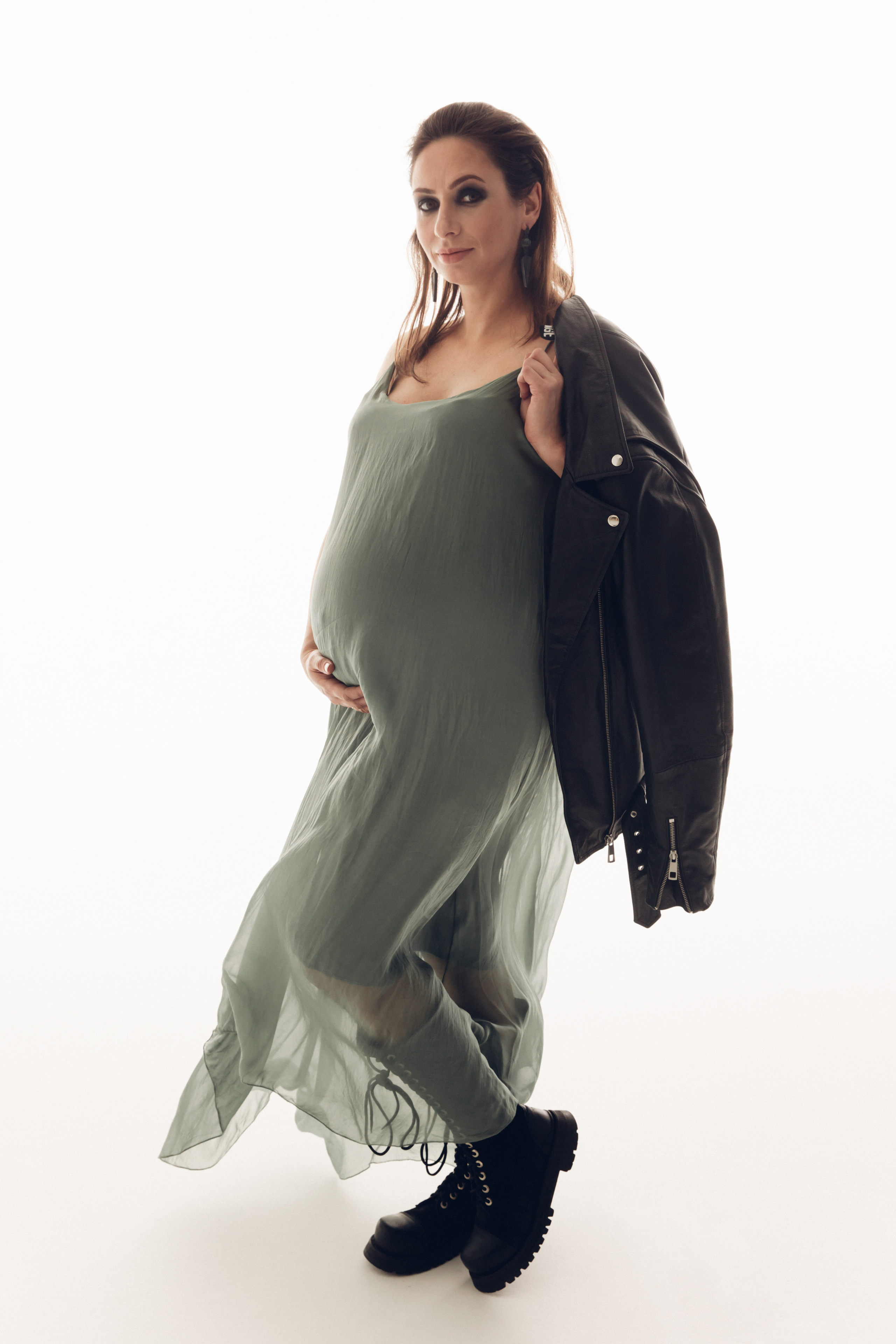 Ира, съёмка в низком ключе. Семейный фотограф в Санкт-Петербурге Алиса Мохова