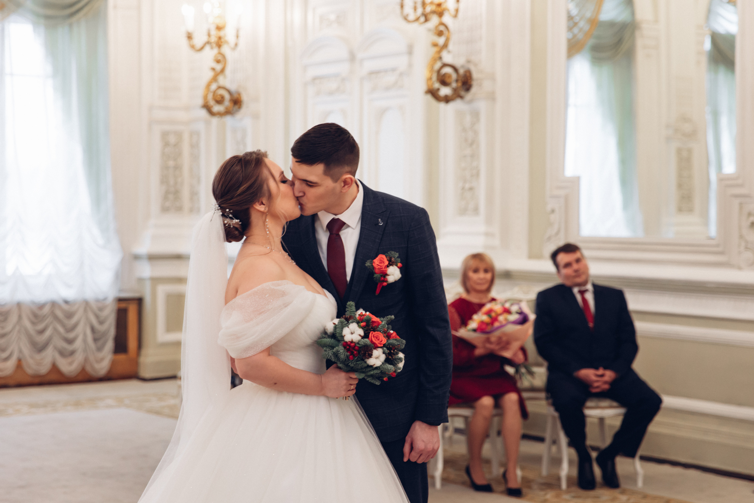 Денис и Ксюша, ДГБ1 + прогулка (Исаакий, Витебский, метро Автово). Семейный фотограф в Санкт-Петербурге Алиса Мохова