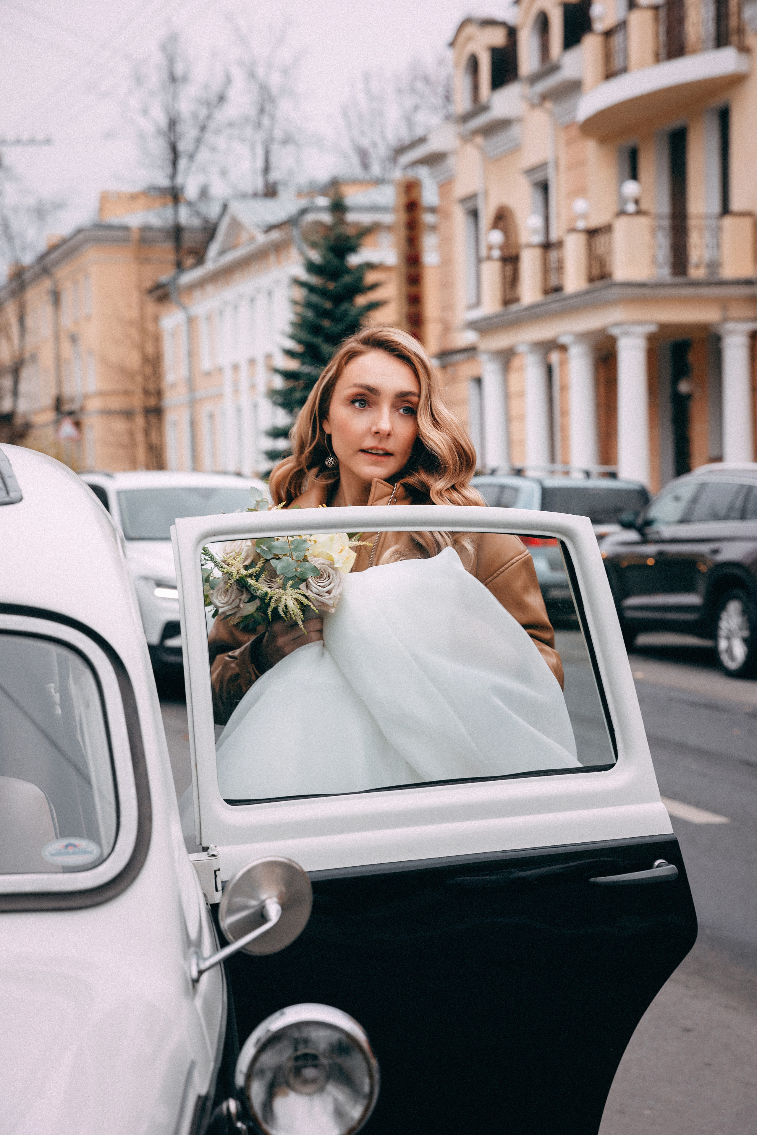 Андрей и Наташа (сборы, загс в Пушкине, прогулка, студия). Семейный фотограф в Санкт-Петербурге Алиса Мохова