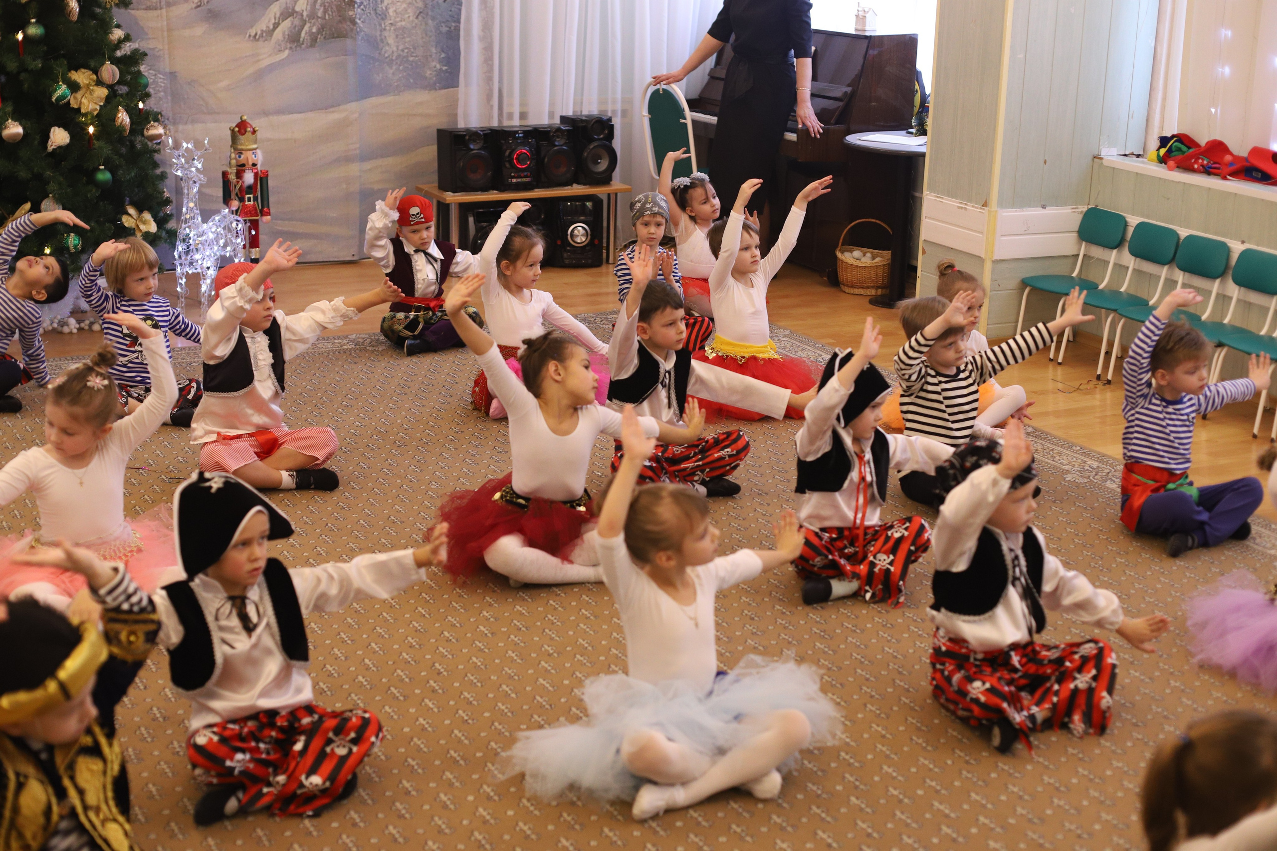 Новогодний утренник. Ilopavlova_ph