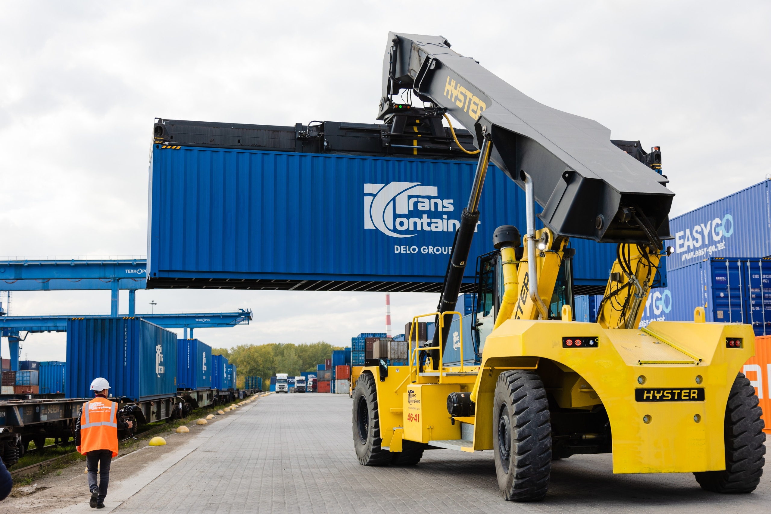 ТрансКонтейнер. Фотограф свадебный семейный в Красноярске Шукшина Наталья