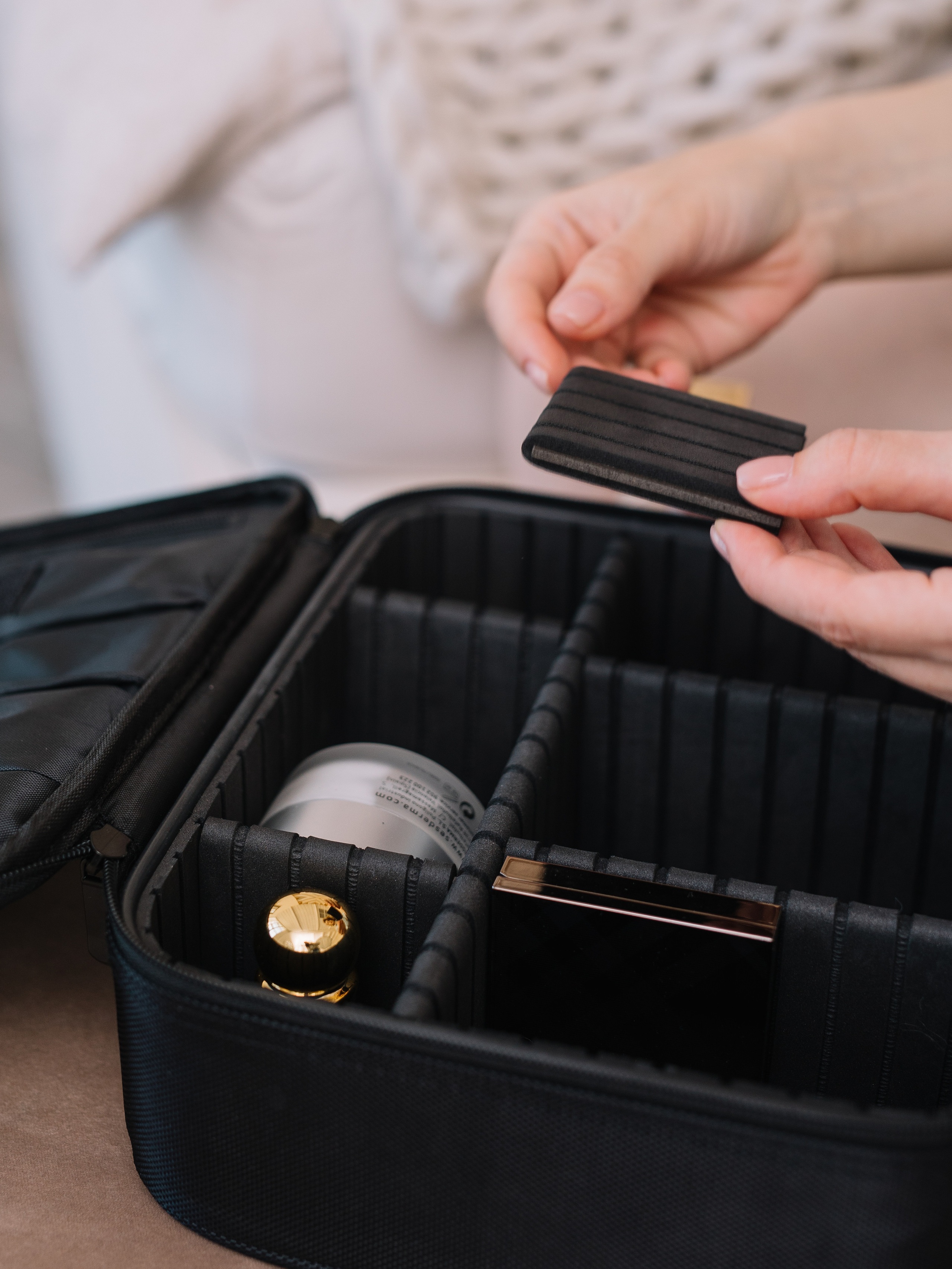 Элементы одежды и предметы. Портретный имиджевый фотограф в Москве