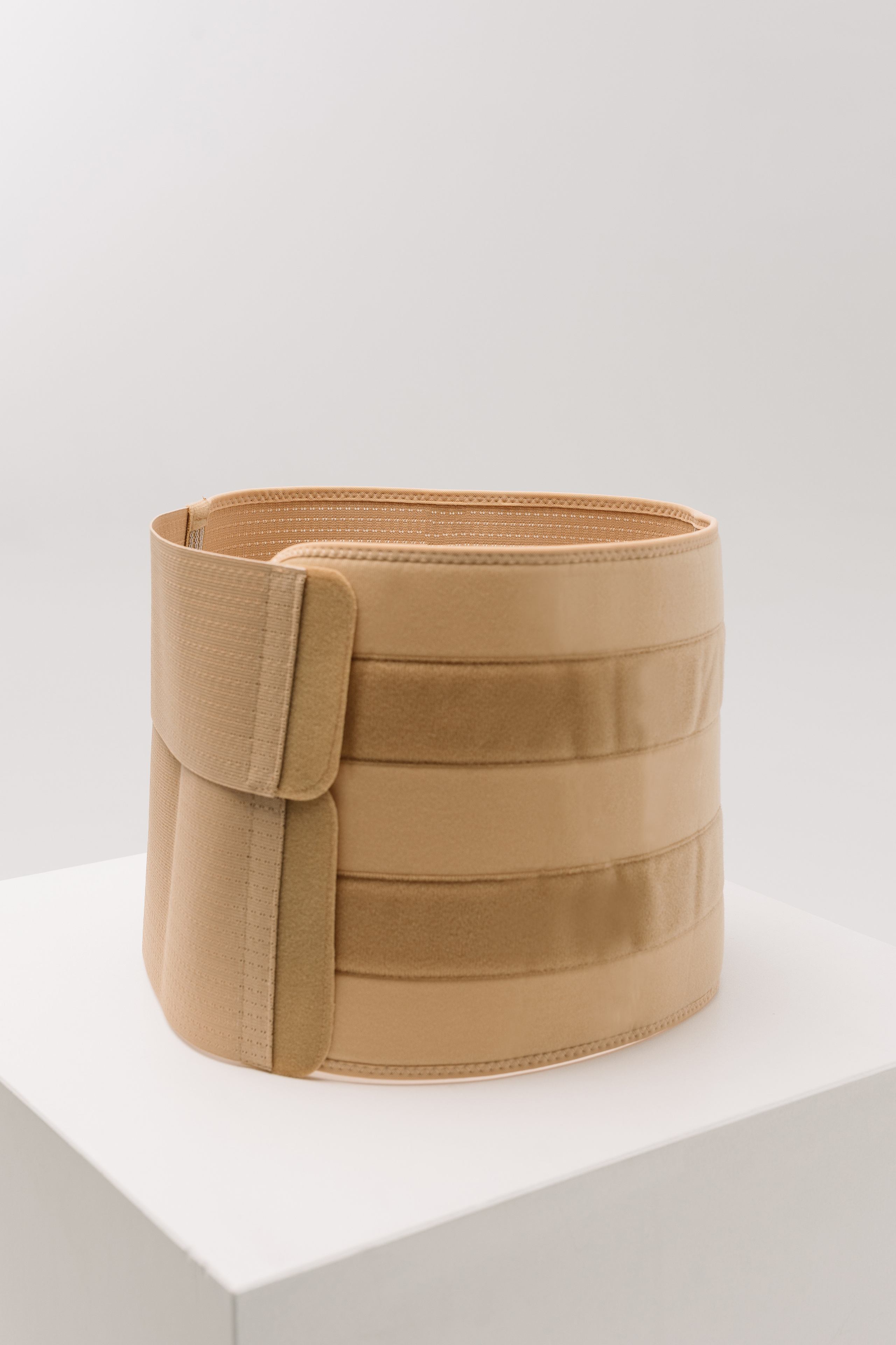 Элементы одежды и предметы. Портретный имиджевый фотограф в Москве