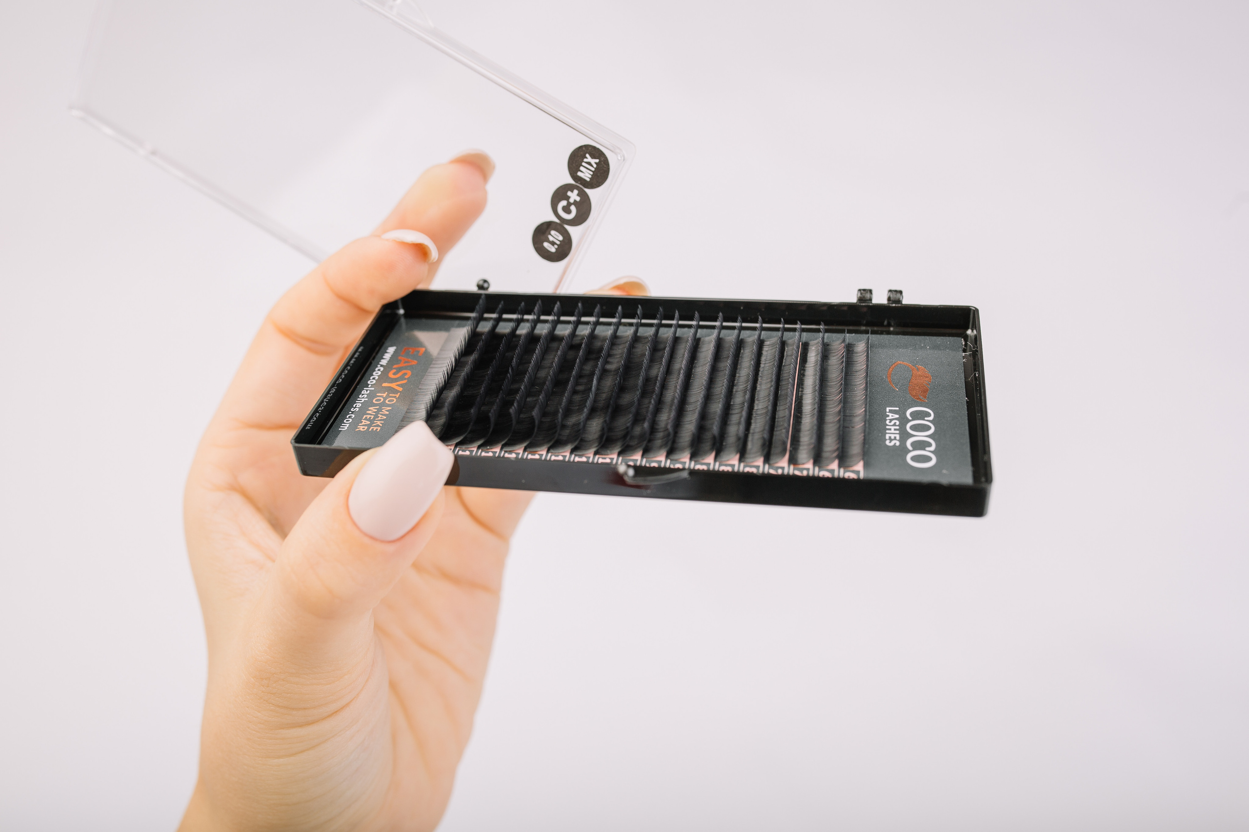 Элементы одежды и предметы. Портретный имиджевый фотограф в Москве