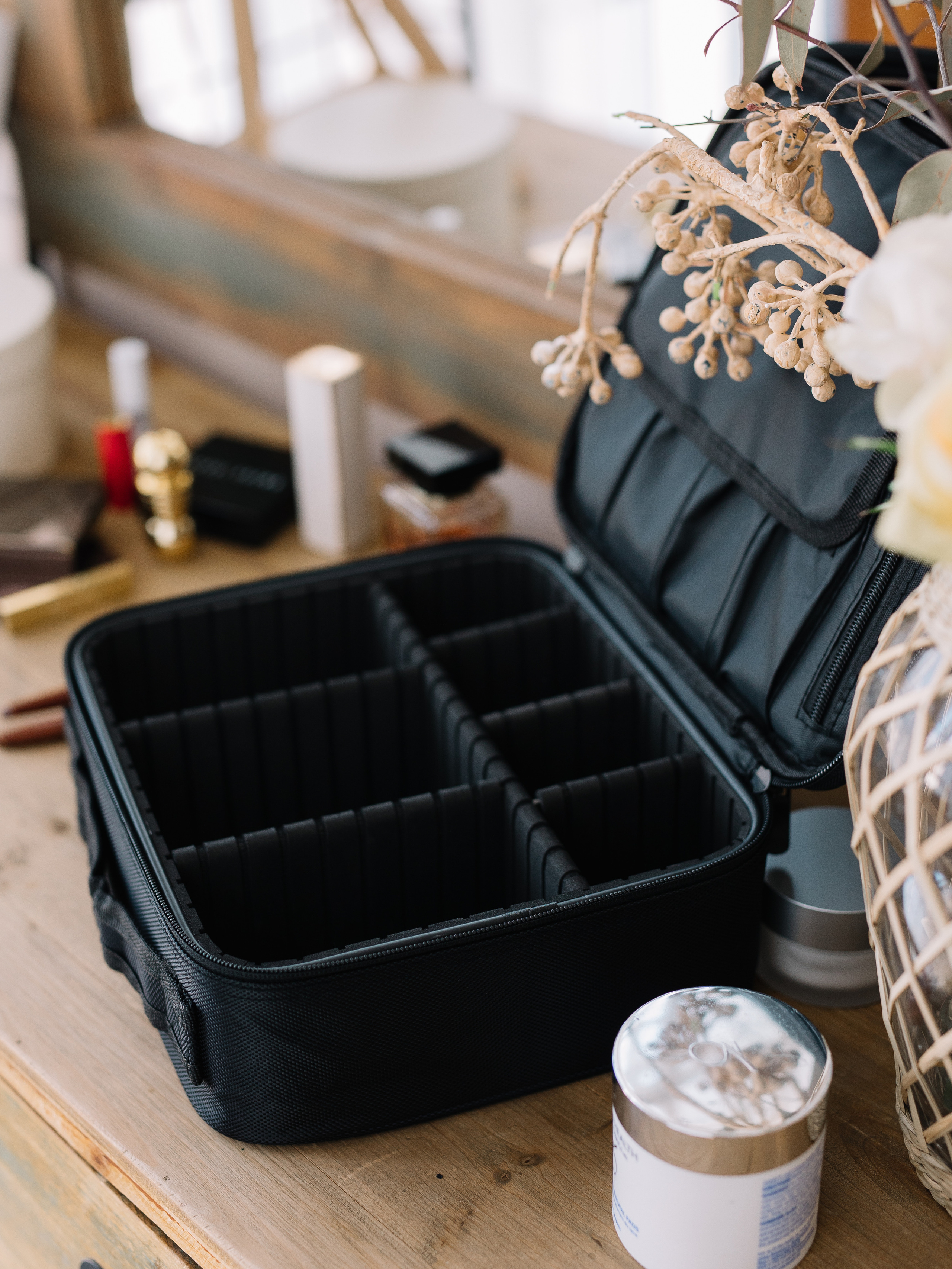 Элементы одежды и предметы. Портретный имиджевый фотограф в Москве