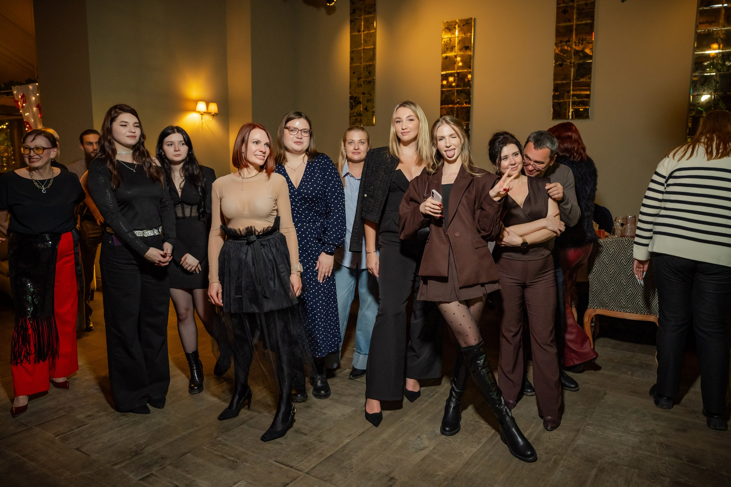 Сборные корпоративы в ресторане «Плюшкин» Декабрь 2025. Фотограф Александр Вишняков