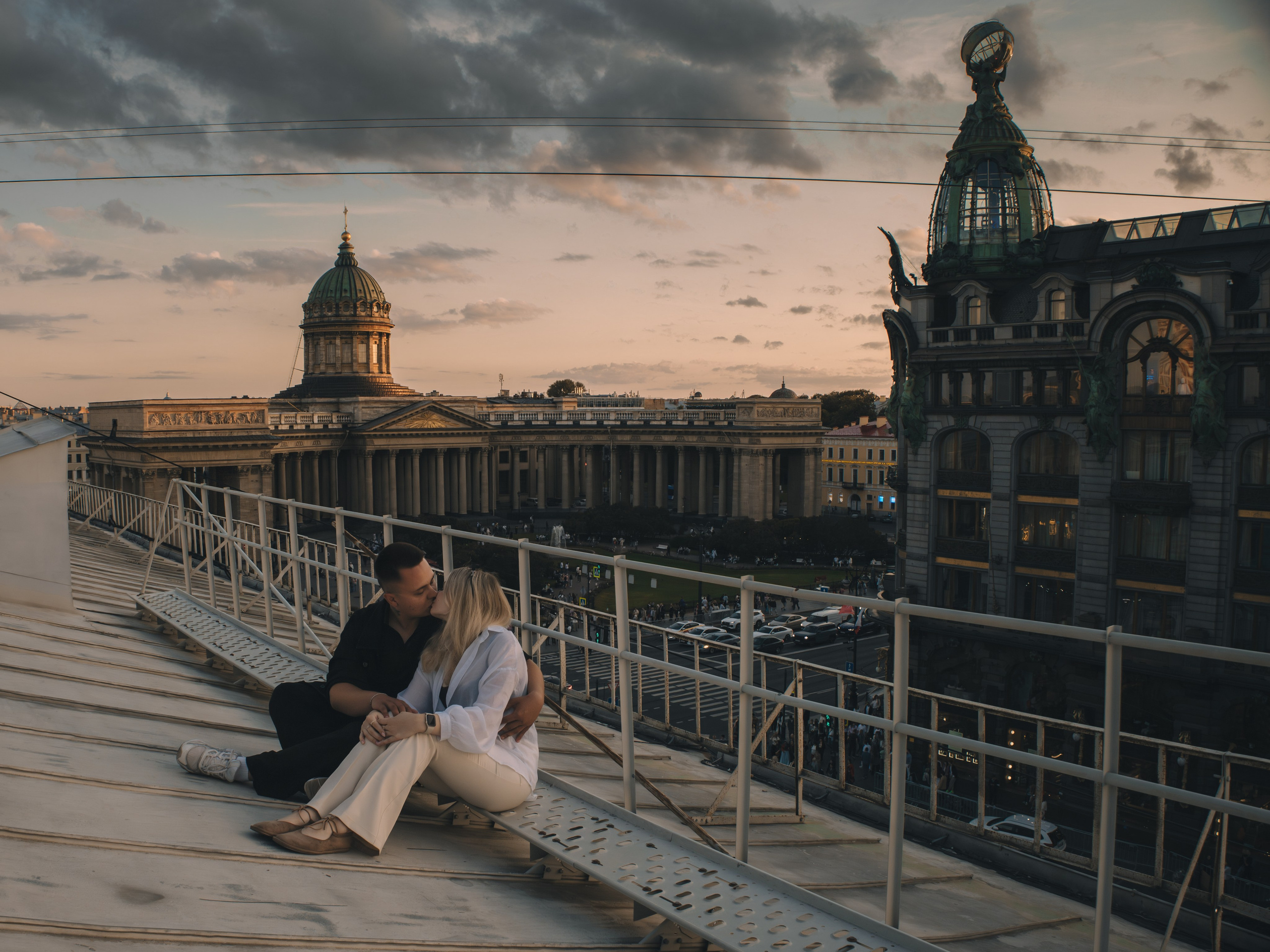 На крыше. Семейный фотограф в Санкт-Петербурге. Запечатление мгновений и ярких воспоминаний в Вашей жизни