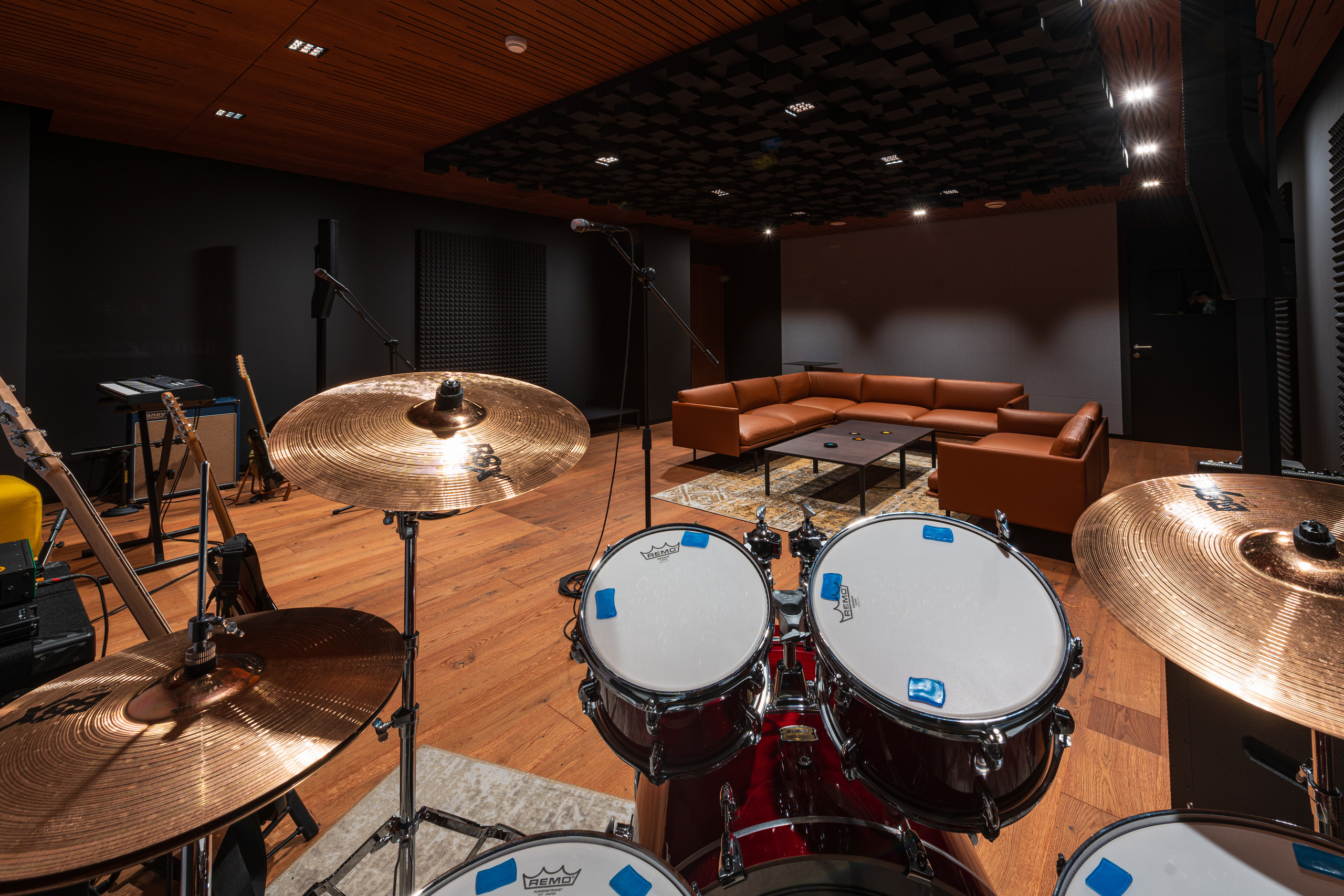 Interiors. Фотограф — Денис Богомолов