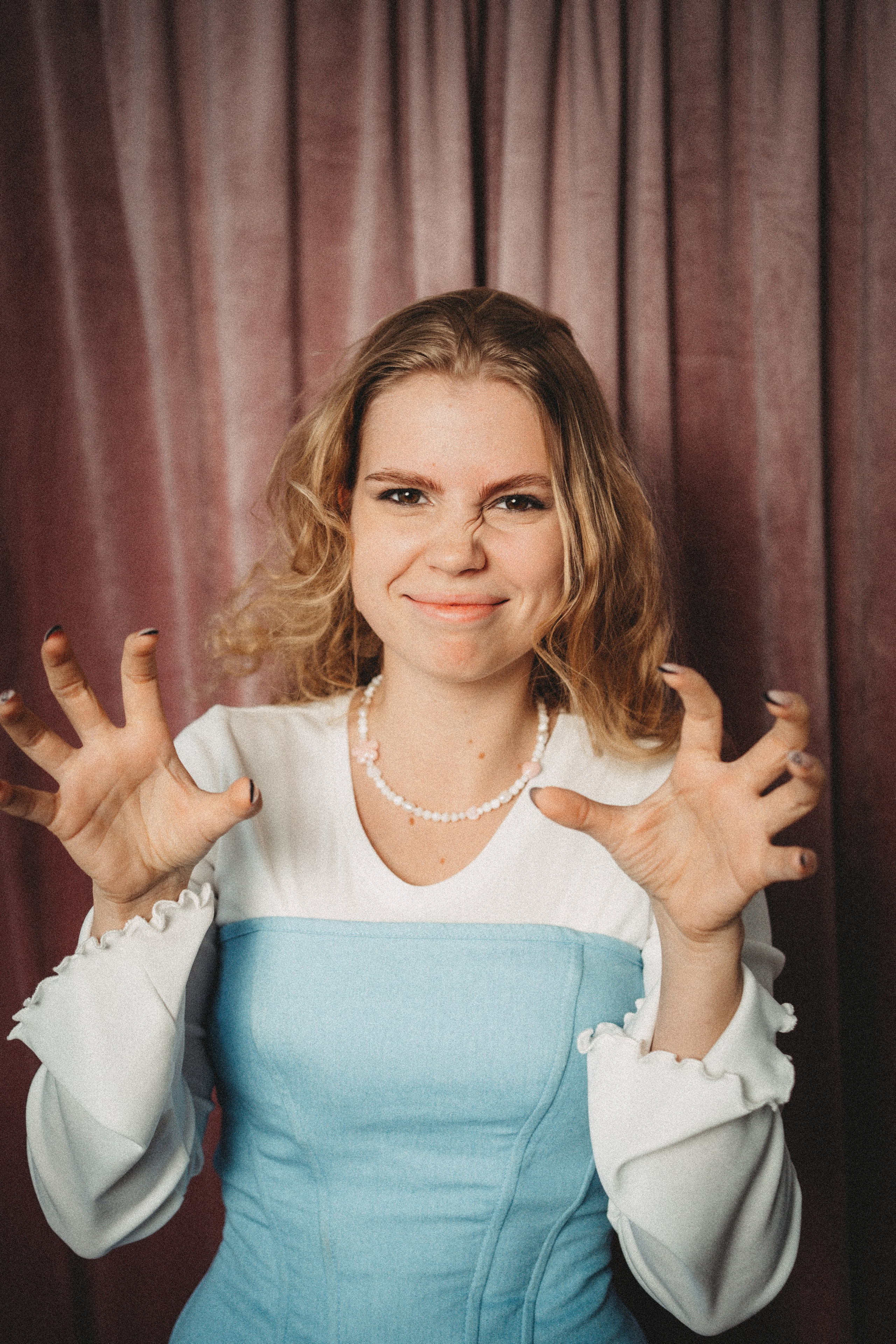 Полина. Главная