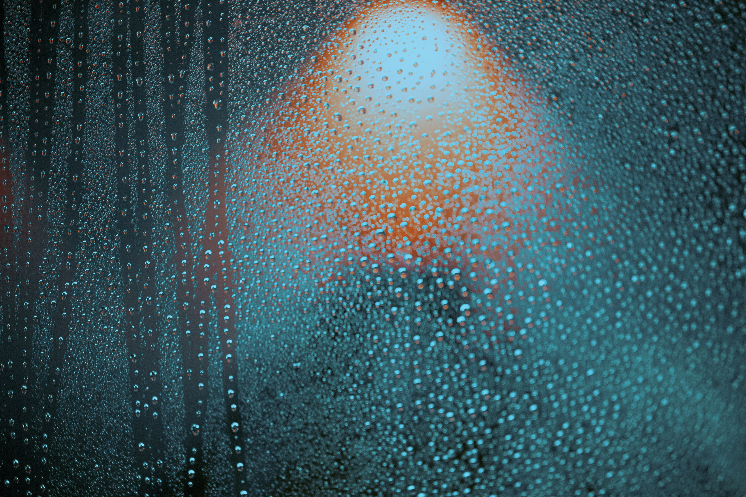 Танцуй. Сюрреализм. Чувственность. Арт-фотограф Крис Л. в Тобольске: портрет, семейные, свадьбы