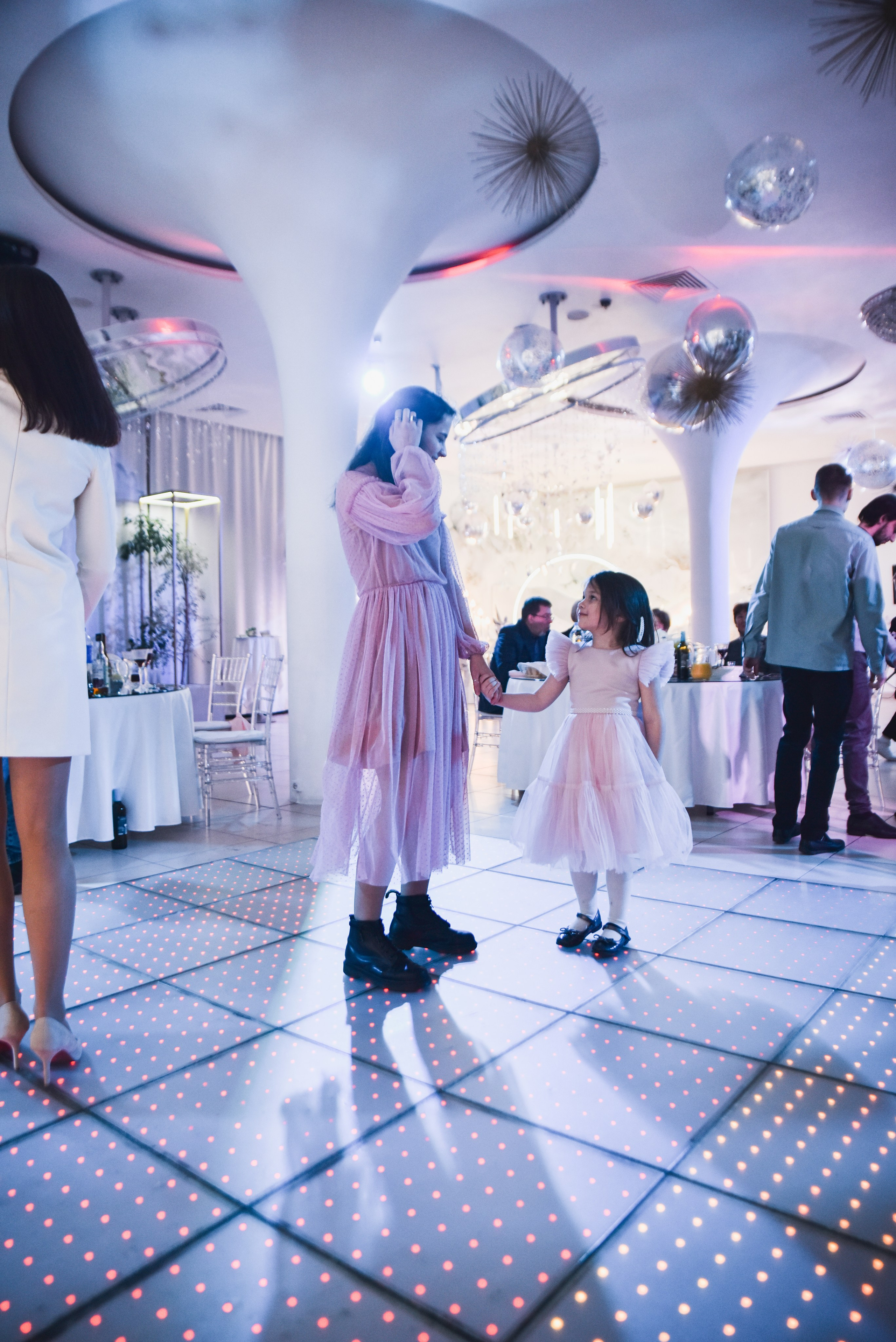 Василиса и Артём. Фотограф Таина Комбарова