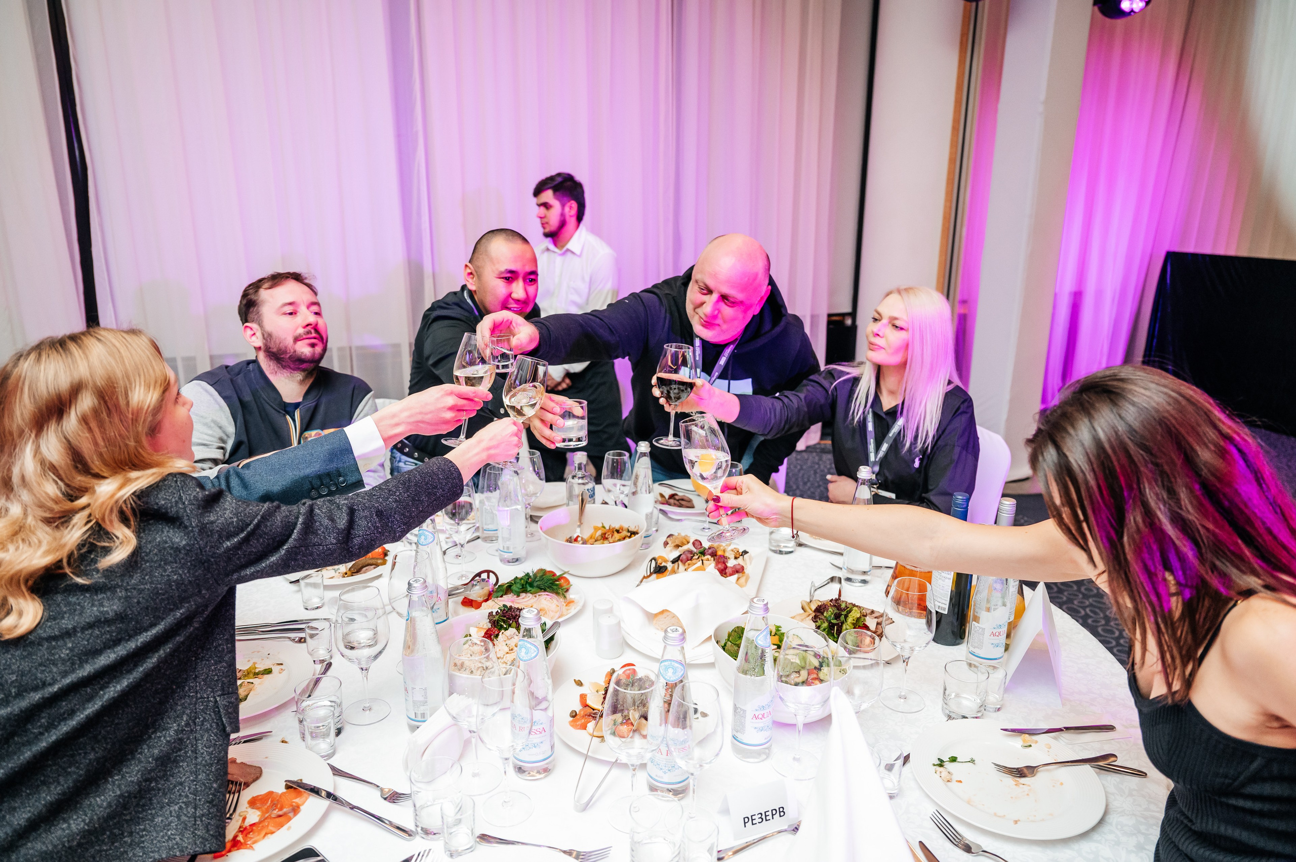 Конференция дилеров. Фотограф Дмитрий Сермяжко