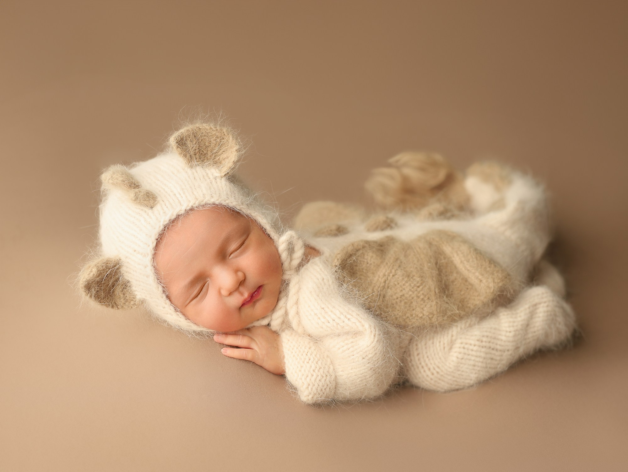 Newborn. Фотограф новорождённых в Казани Нейля Гильмутдинова ньюборн
