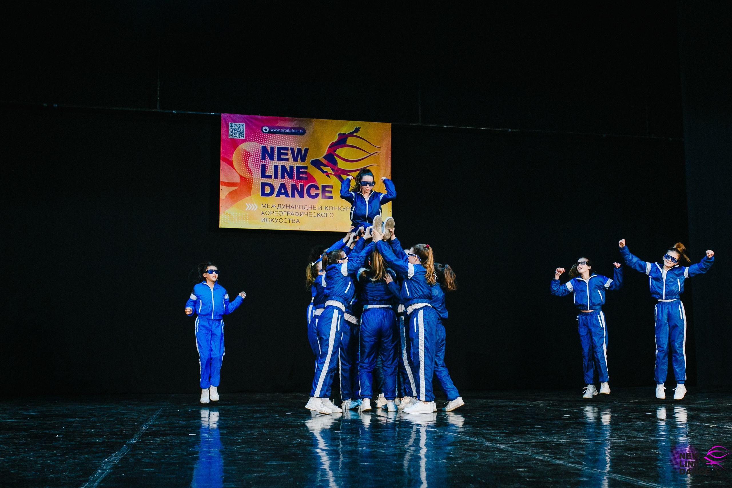 Концерты new line dance-magic universe-red. Фотограф в Новосибирске Ася Зверева