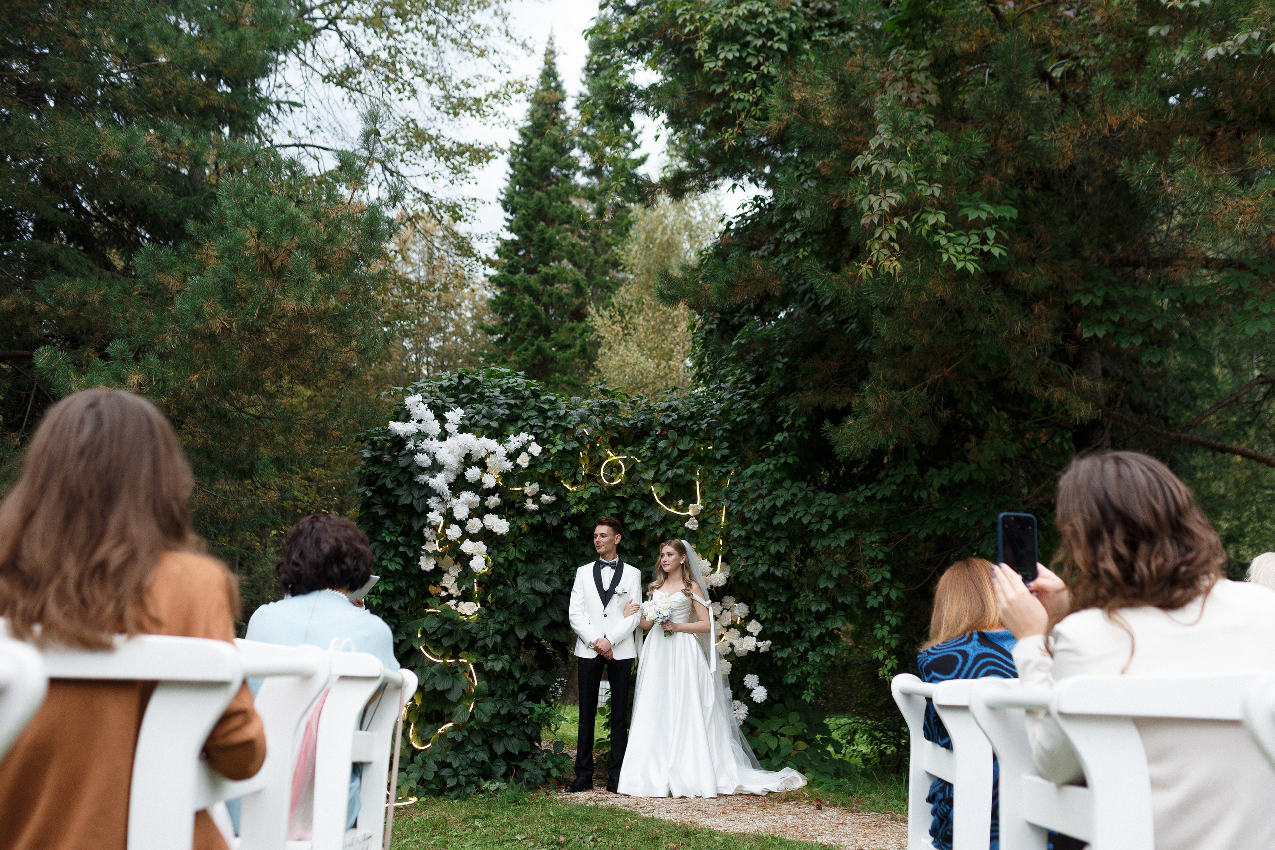 Максим и Александра. Свадебный фотограф в Ижевске Владимир Мещеряков