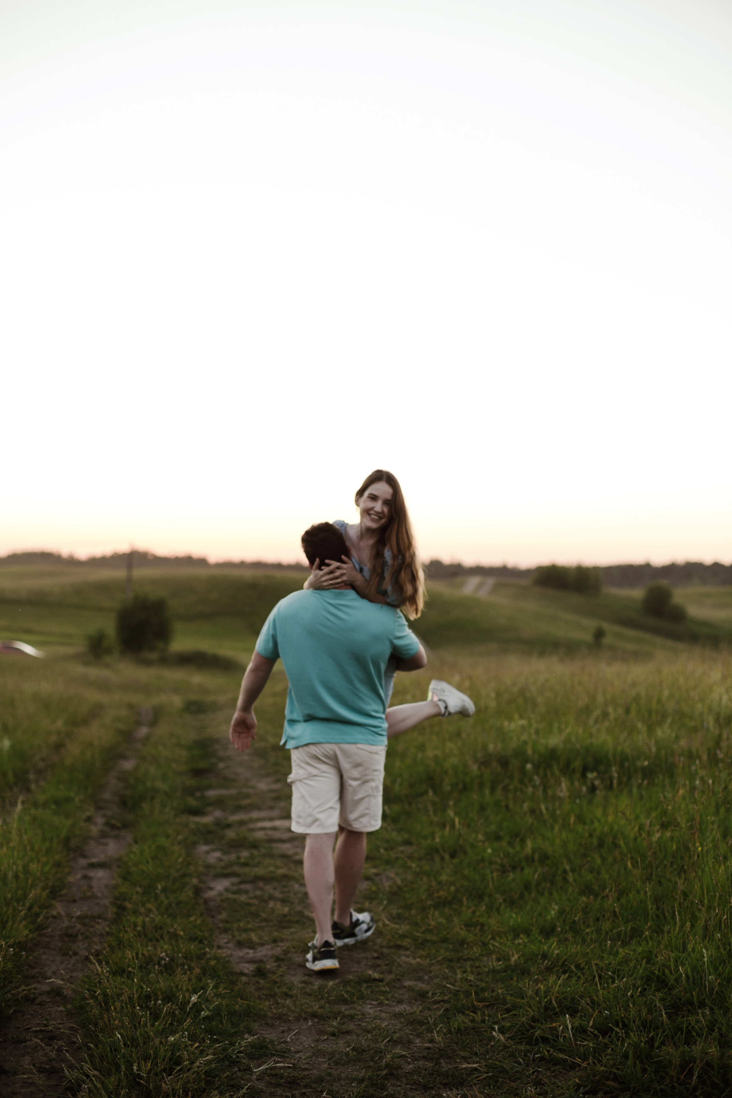 Колтушские высоты — Марина и Сергей. Портретный фотограф в Санкт-Петербурге Элина Ситникова
