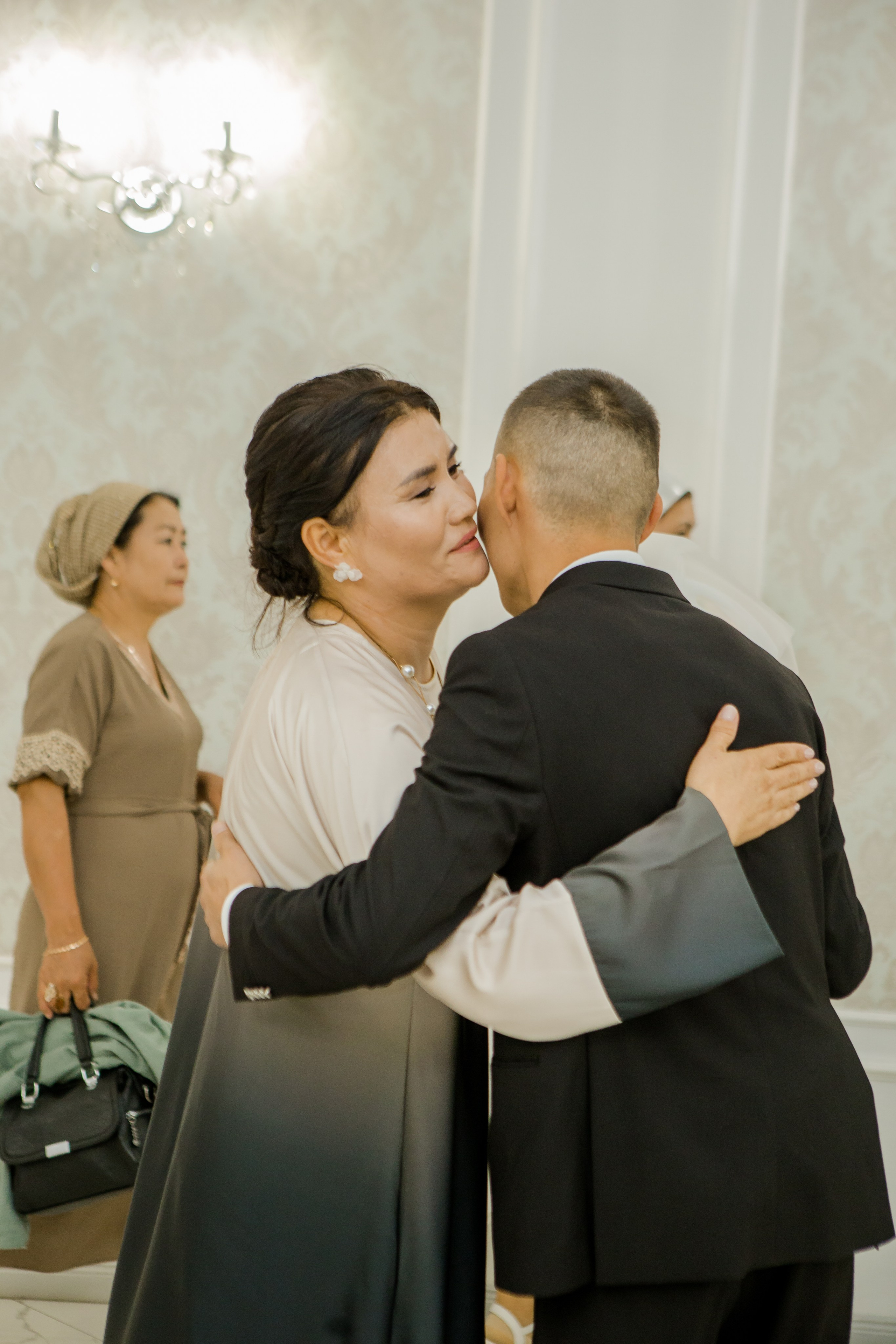 QYZ UZATU ZHADYRA. Свадебный и репортажный фотограф в Астане T.Yertay «Nomad media»