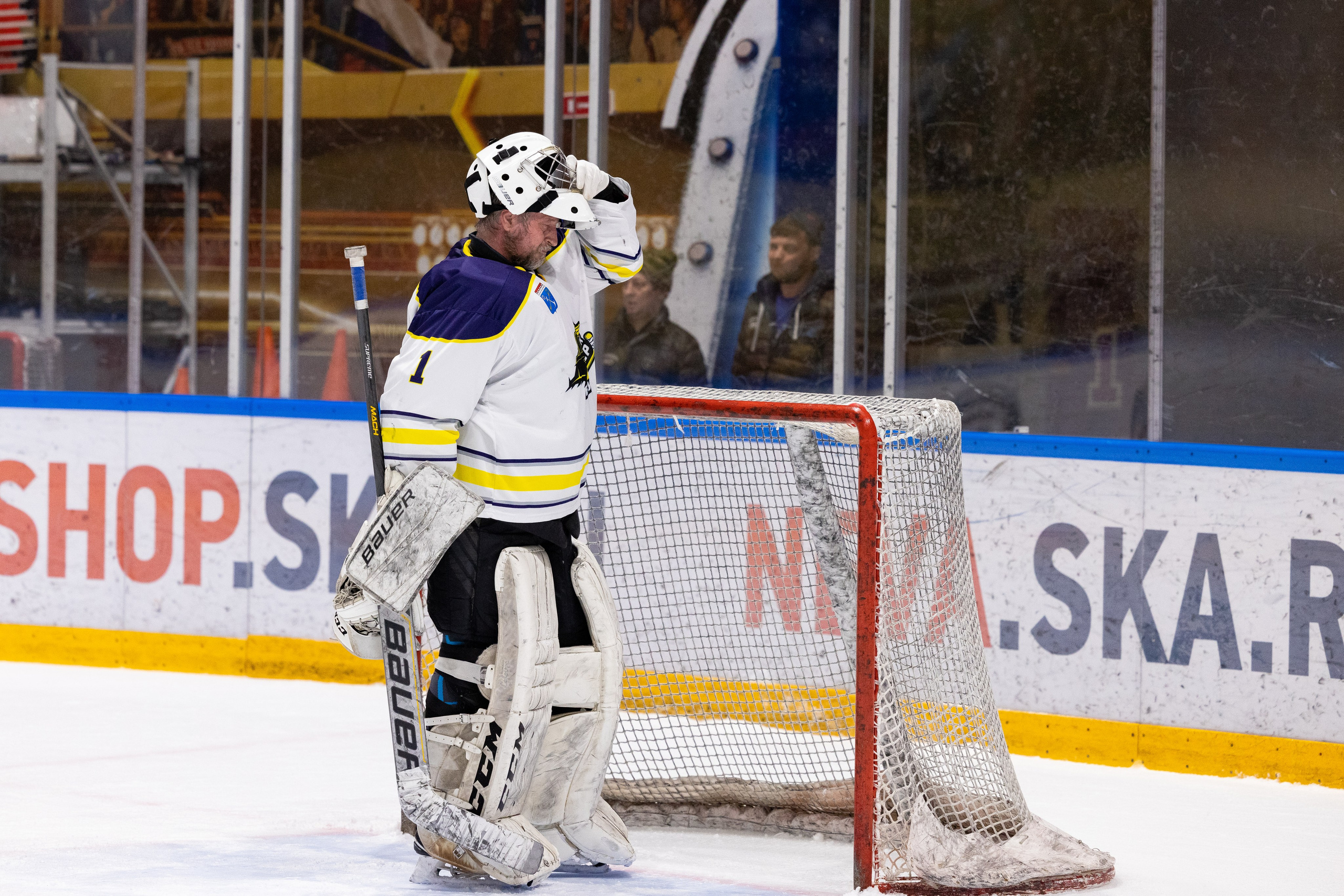 Бульдозер vs. LR-строй. Фотограф Александр Заломаев