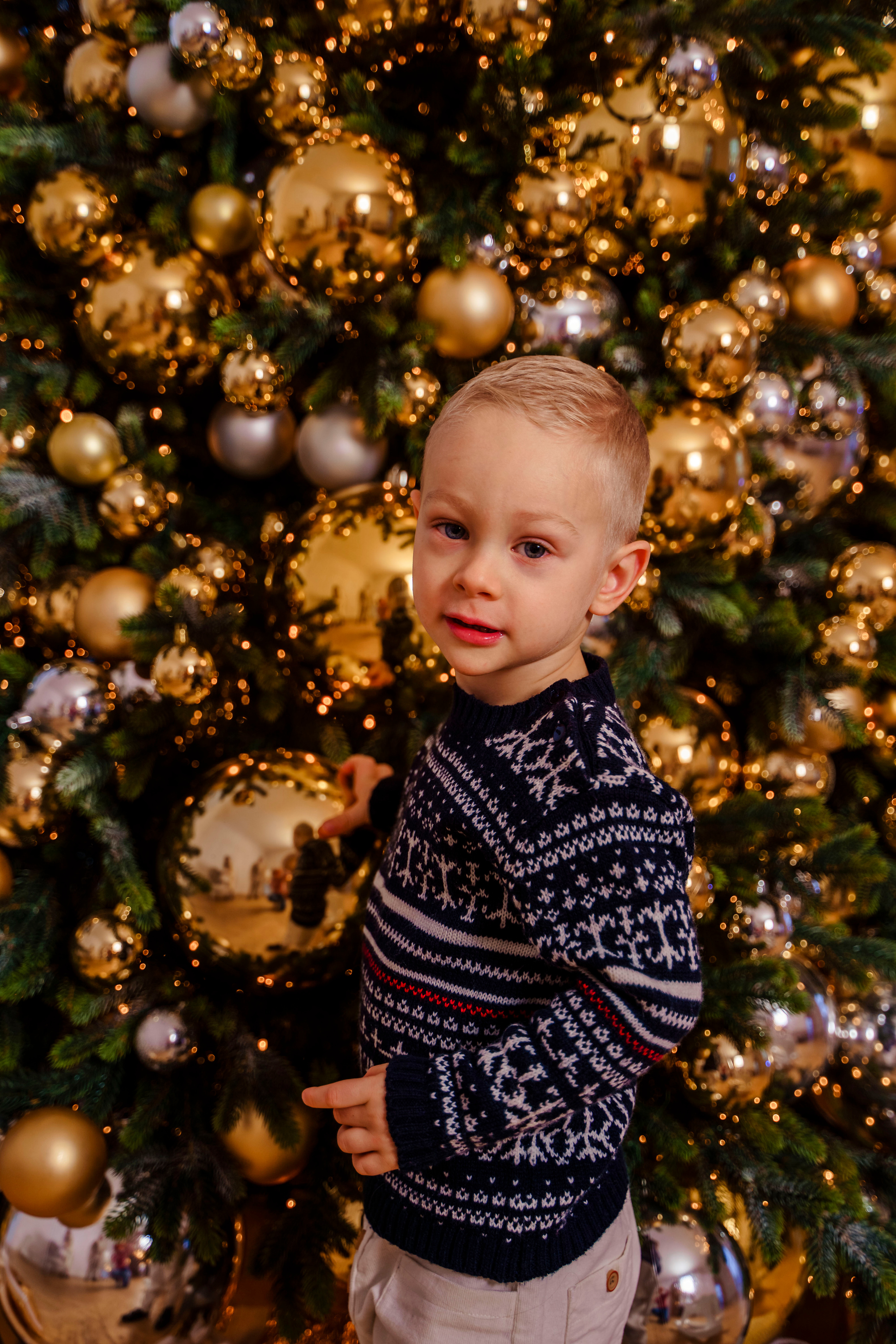 Новогодняя семейная история Юлии, Андрея, Ксюшеньки и Владика✨. Фотограф Алиса Агафонова в Санкт-Петербурге