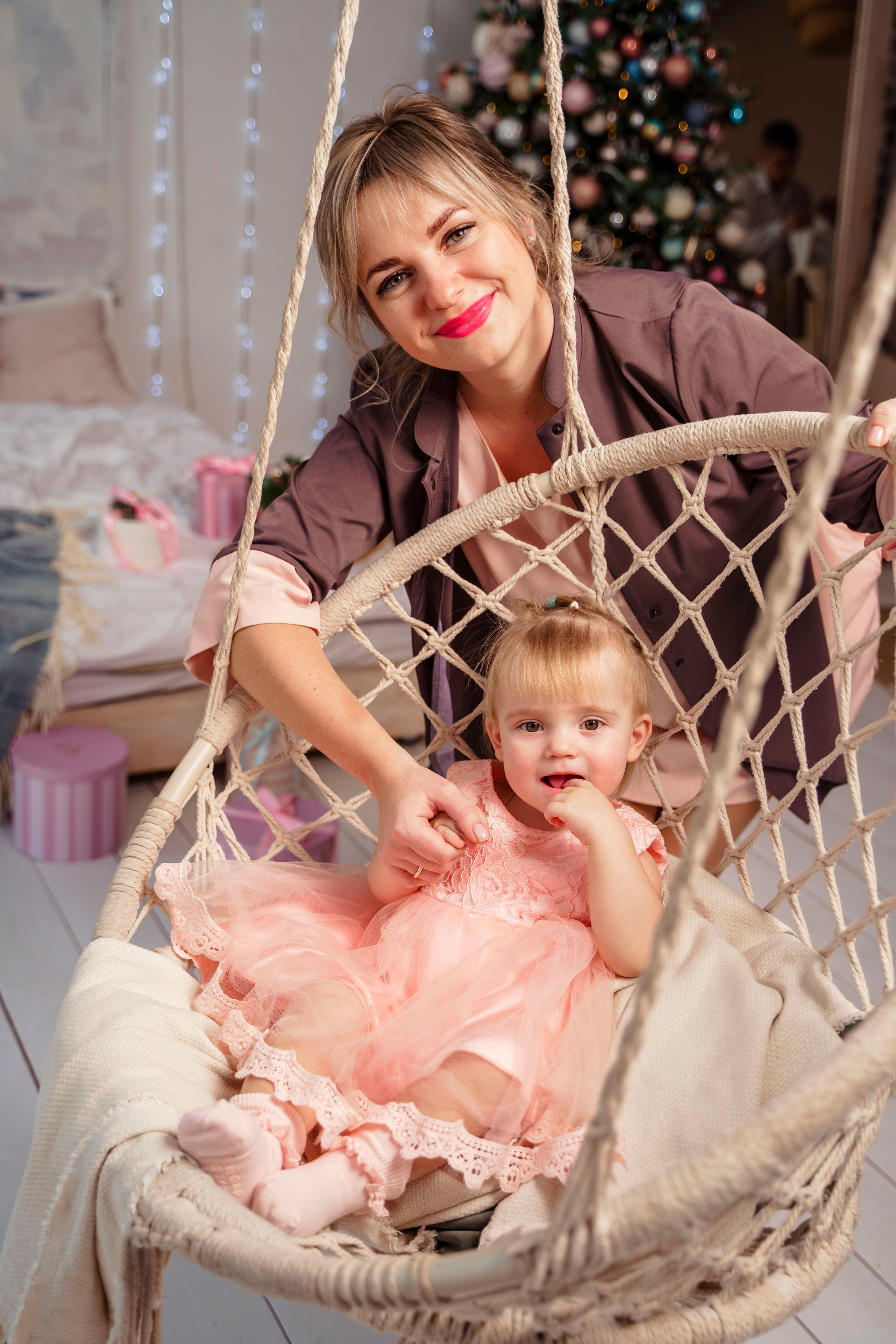 Новогодняя семейная фотосессия Екатерины, Александра, Мариши и Андрюши ❤️️. Фотограф Алиса Агафонова в Санкт-Петербурге