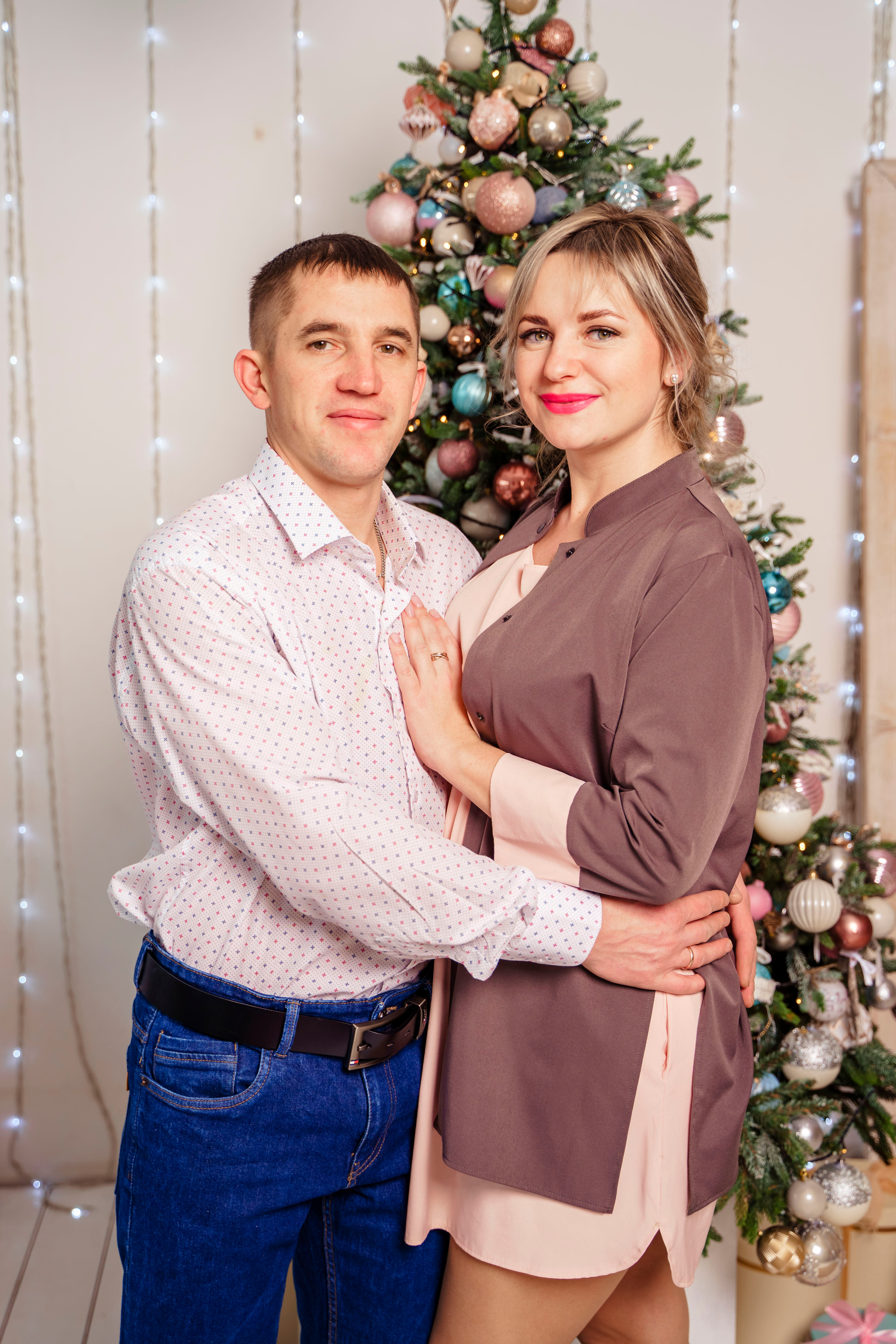 Новогодняя семейная фотосессия Екатерины, Александра, Мариши и Андрюши ❤️️. Фотограф Алиса Агафонова в Санкт-Петербурге