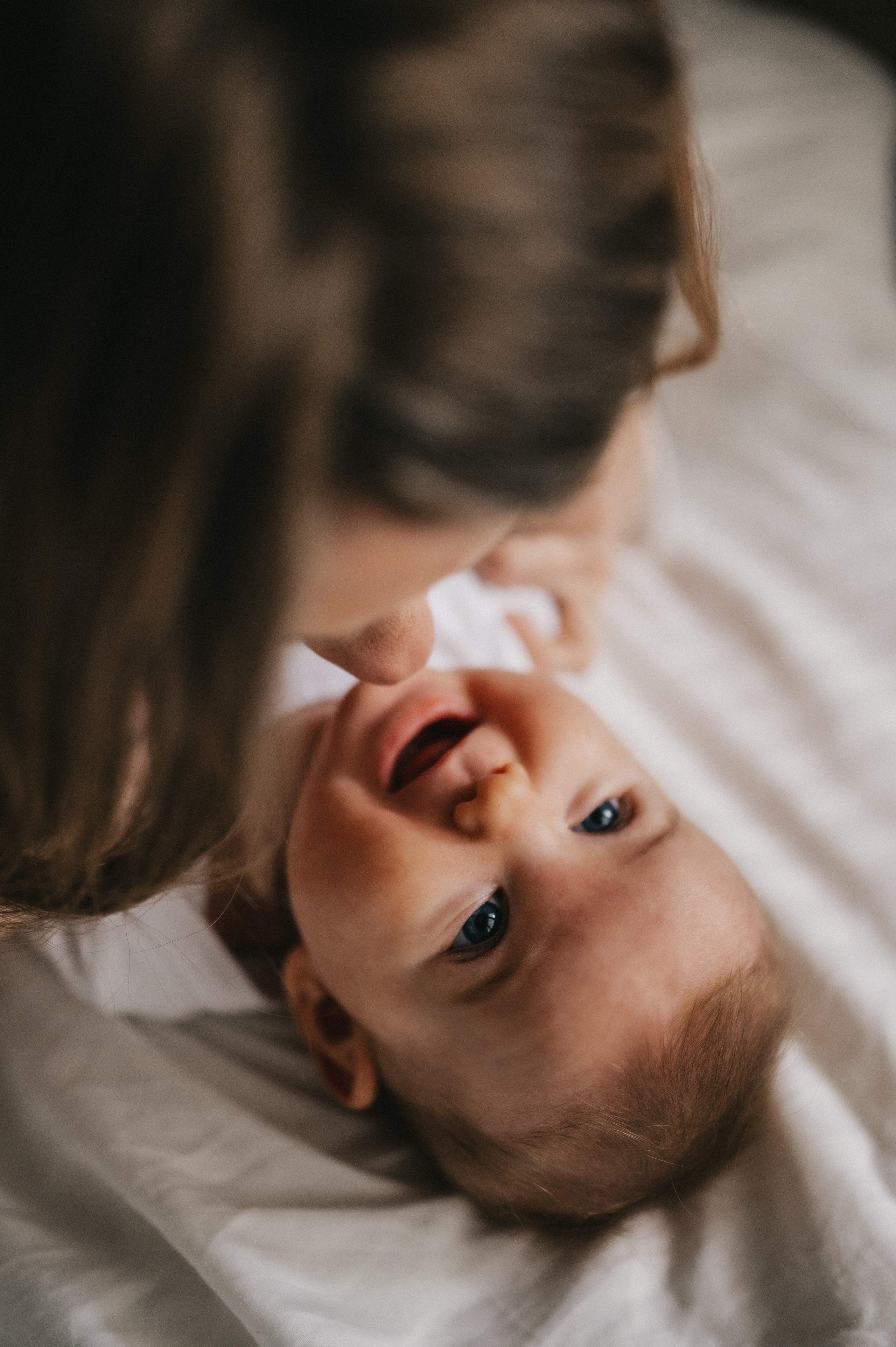 Сергей, Оксана и Алиса дома. Семейный и свадебный lifestyle-фотограф в Москве Мария Петрова