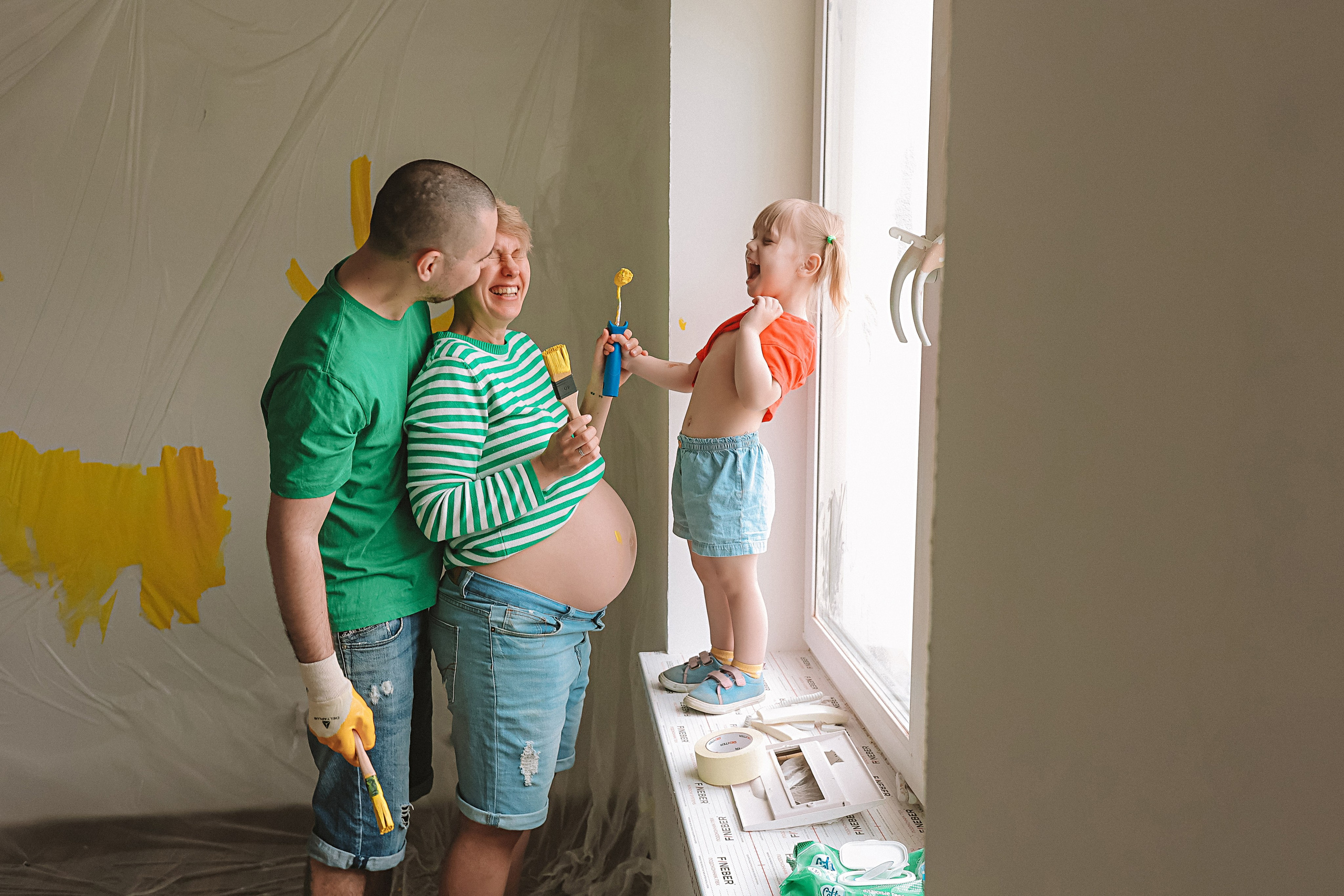 Ремонт. Семейный фотограф Тюмень, фотограф на роды Салмина Мария