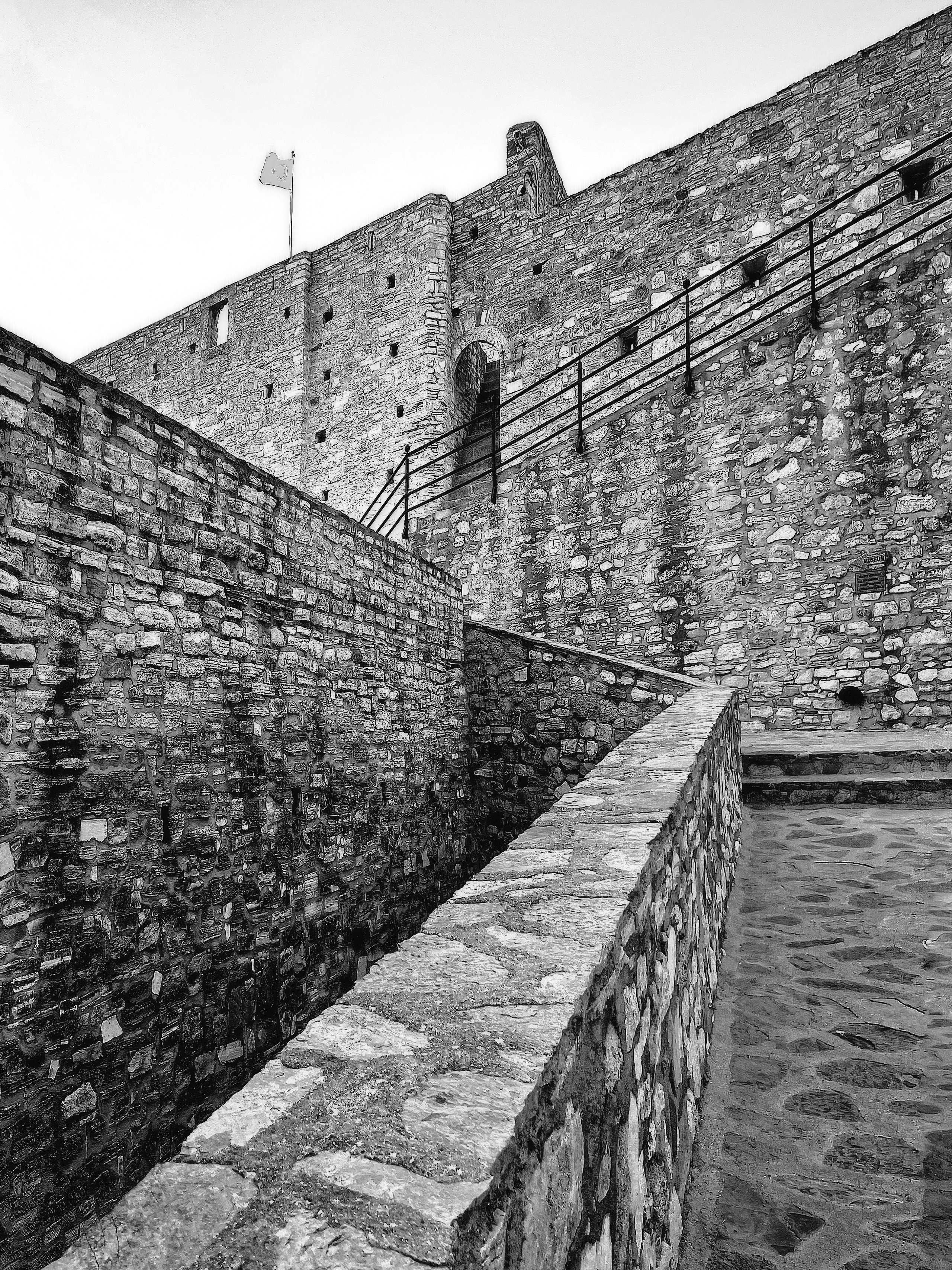 Снято на телефон. Фотография, ретушь, сканирование, восстановление старых фото, интерьерная съёмка, студия. Данилов Александр, Москва