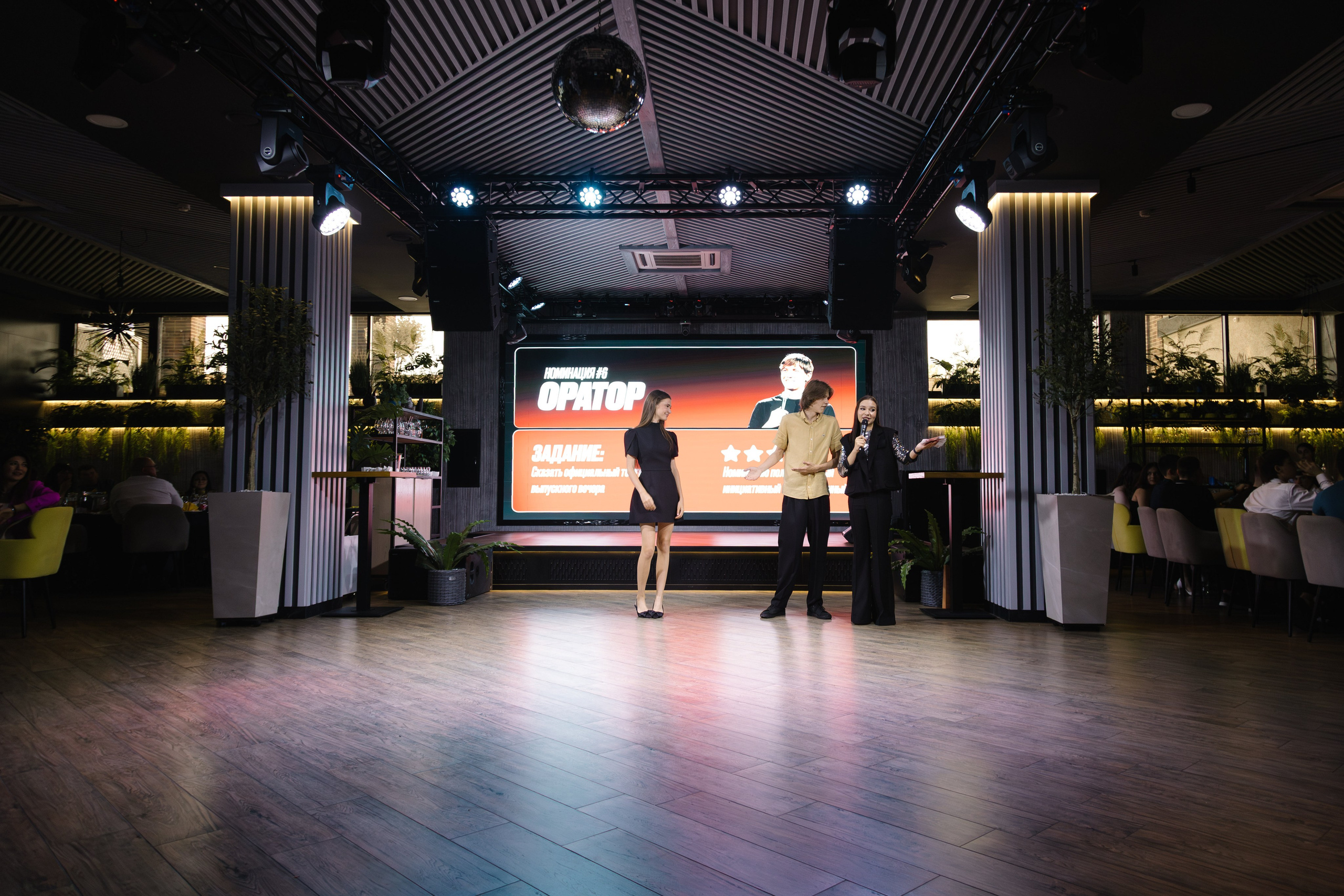 Выпускной 9В класса 2025. Артур Иликчян — Wedding & Event фотограф в Краснодаре