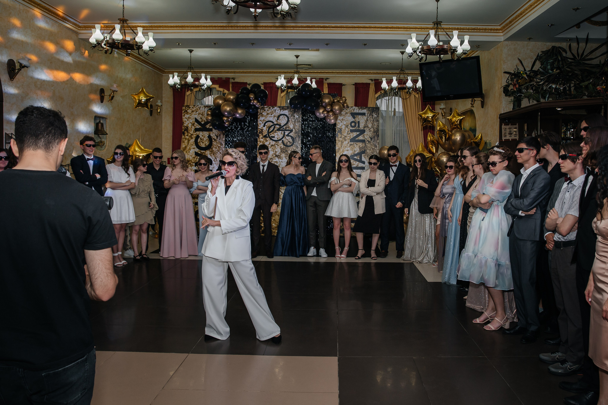 Выпускной 11 класс. Фотограф Любава Колесник. Выпускные альбомы в Крымском районе