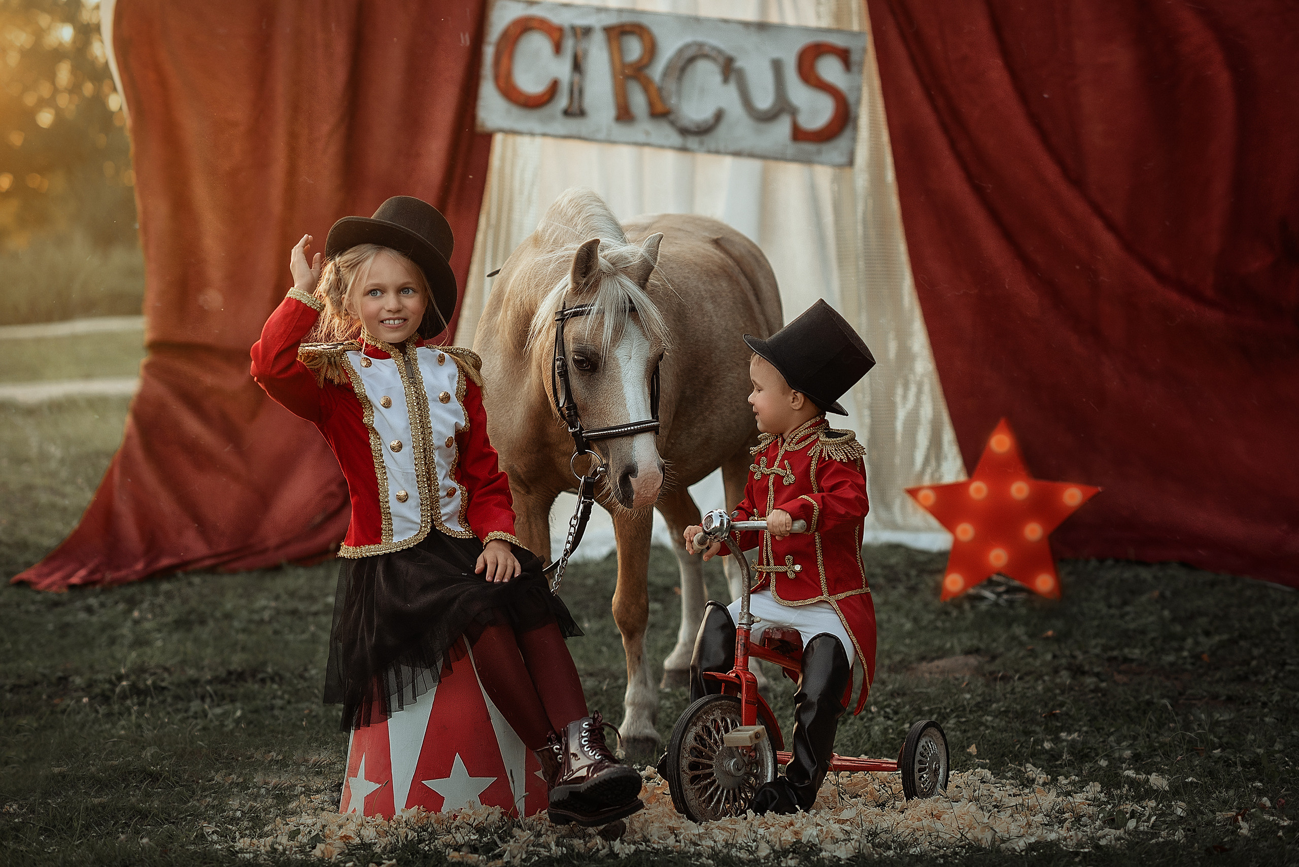 Фотопроект_ЦИРК. Семейный фотограф Екатеринбург Лора Мур