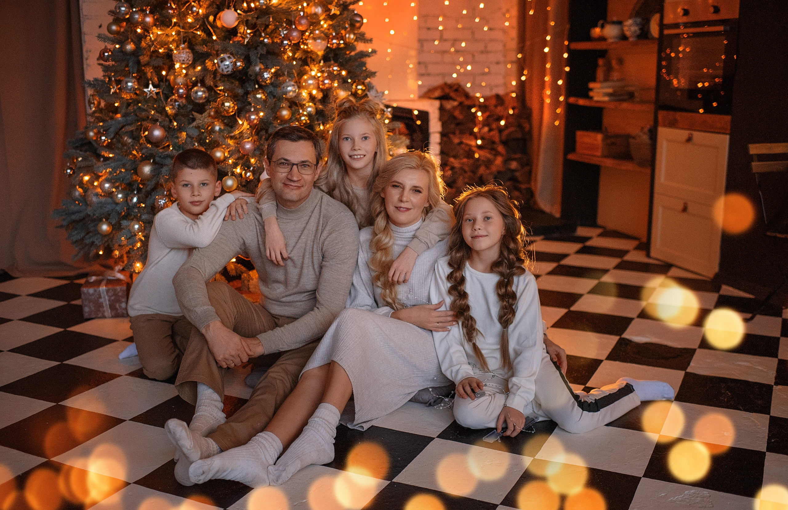 НОВЫЙ ГОД_зал КУХНЯ. Семейный фотограф Екатеринбург Лора Мур